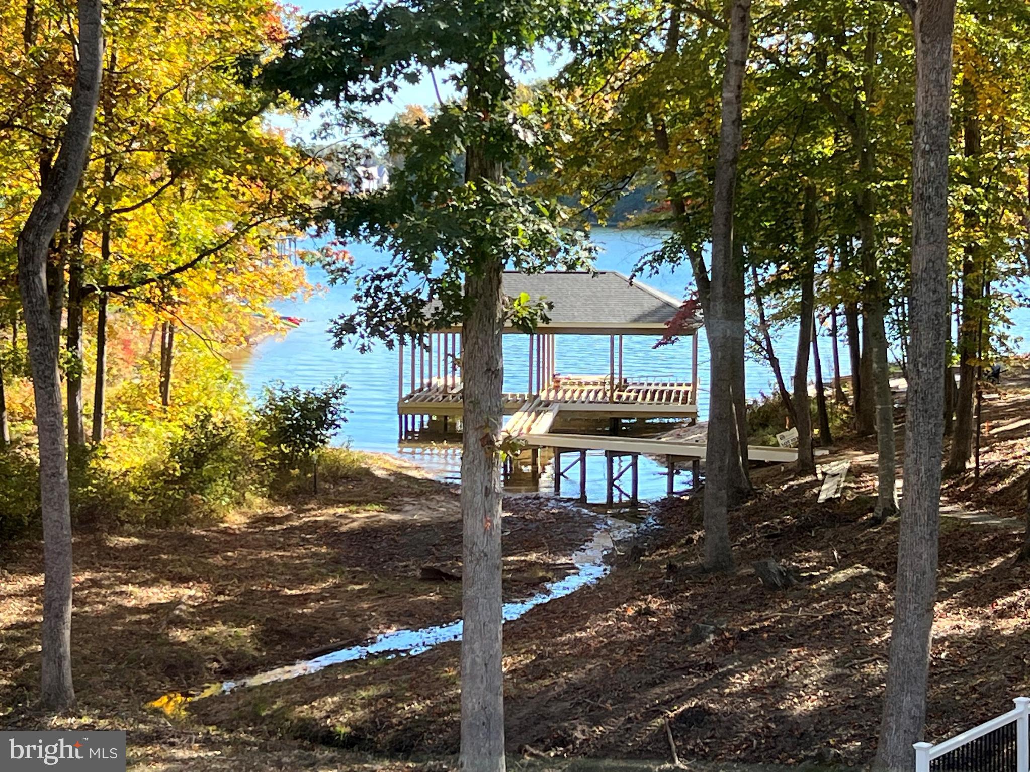 ELK CREEK LANDING - Residential