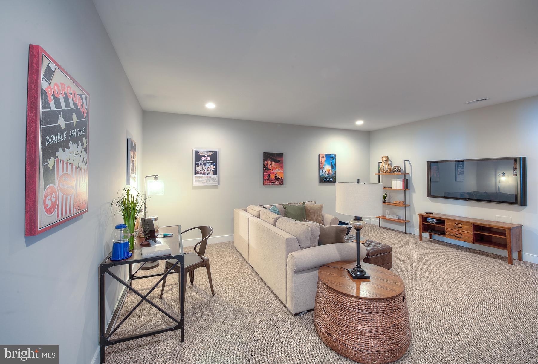 ELK CREEK LANDING - Residential