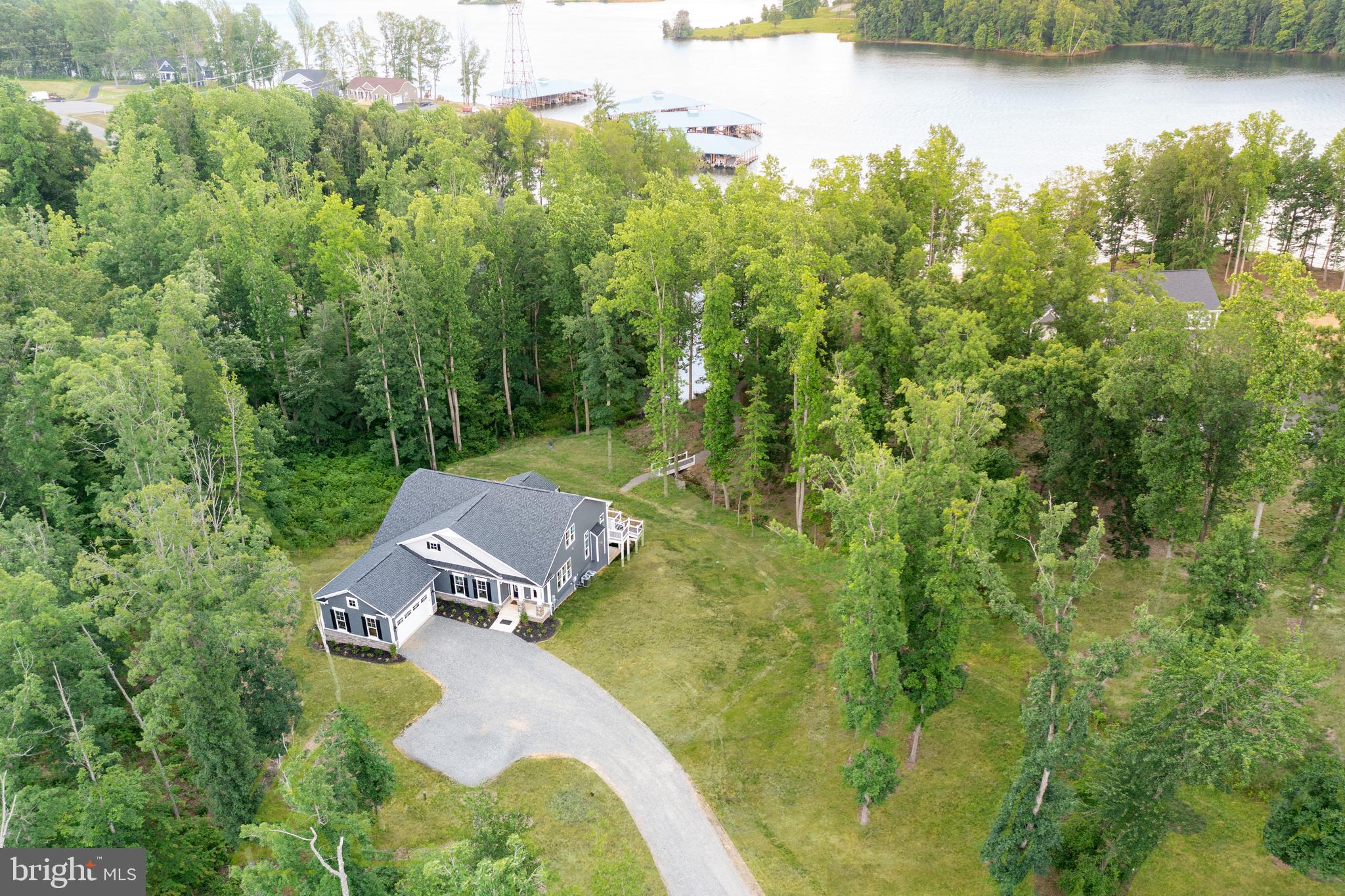 ELK CREEK LANDING - Residential