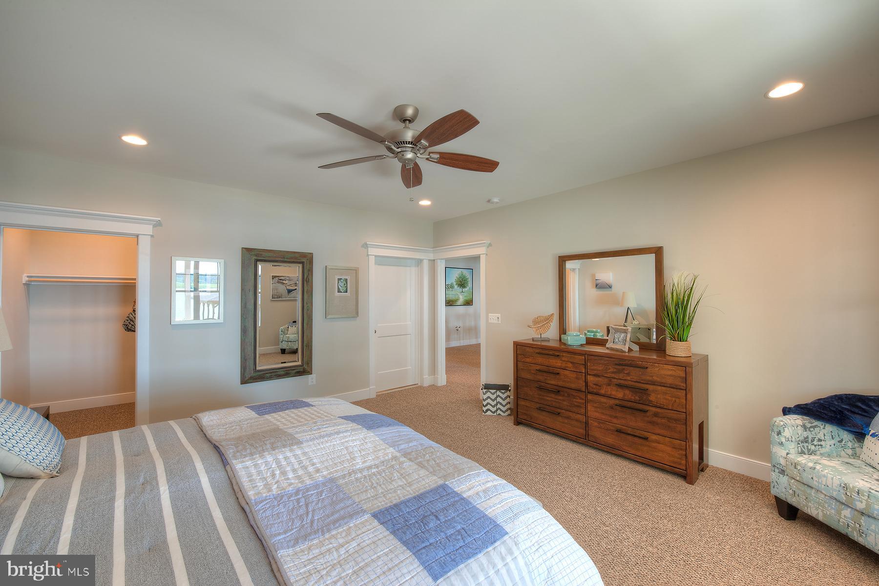 ELK CREEK LANDING - Residential