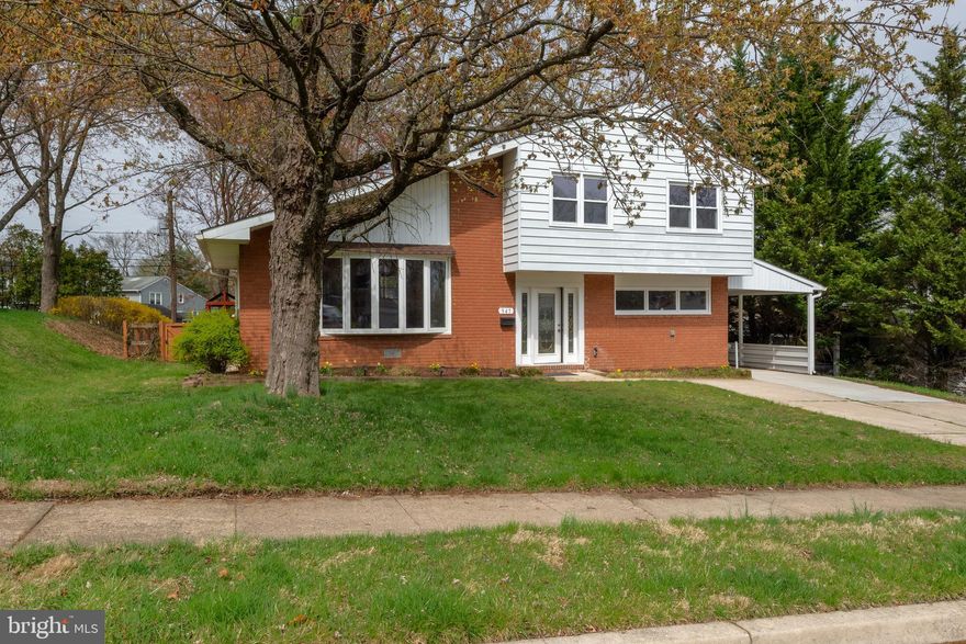 Welcome Home to 947 Beaverbank Circle in the sought-after community of Cromwell Valley in Towson! 
When you move into this comfortable home, you will find yourself in a well-appointed 4 Bedroom plus Office / Den (or potential 5th Bedroom) with separate outside entrance, 2 full Bathroom, approx. 2,400 sq. ft. home in a serene friendly neighborhood! 

This charmer features abundant sunlight & greenspace views from a nicely laid out main floor flowing smoothly around the open design Kitchen, Dining Room and bay-windowed Living Room with soaring cathedral ceilings and fireplace, and gleaming hardwood floors throughout. 

This freshly painted (2025) luxury home was recently renovated (2018-25) including a gourmet Kitchen with stainless steel appliances (2024) featuring granite counter tops, Cherrywood 42” cabinets and a center island with eating counter. 

A large back deck (2018) flowing to the spacious, level & fenced backyard with play structures has easy access off the Kitchen / Dining Room, and is all ready for your next BBQ, crab feast or for relaxing to the peaceful West-facing view and colorful sunsets. 

The top floor Primary Bedroom includes a walk-in closet with natural light and a second closet. The top floor also features a full Bathroom with marble vanity top & dual sinks, and 2 nice-size secondary bedrooms.  The home’s lower level was fully finished to create a spacious Family / Recreation Room, a 4th bedroom, an Office / Den with private outside entrance and a 2nd Full Bathroom.

The spacious Laundry / Utility Room features front-loading washer & dryer (2023), laundry sink, shelving and extra storage.  The HVAC and hot water heater (both 2024) are natural gas. All the windows were upgraded to double-pane, vinyl-clad (2018).  The roof has been upgraded to architectural asphalt shingle (2018).

Living in Cromwell Valley, you are convenient to everything, from nearby major commuter routes to downtown Towson with all its family activities, great local restaurants, abundant shopping & fun entertainment.  So take advantage of this rare opportunity to enjoy a unique home in a well-located friendly community.  Welcome Home to 947 Beaverbank Circle in the Cromwell Valley neighborhood of Towson!