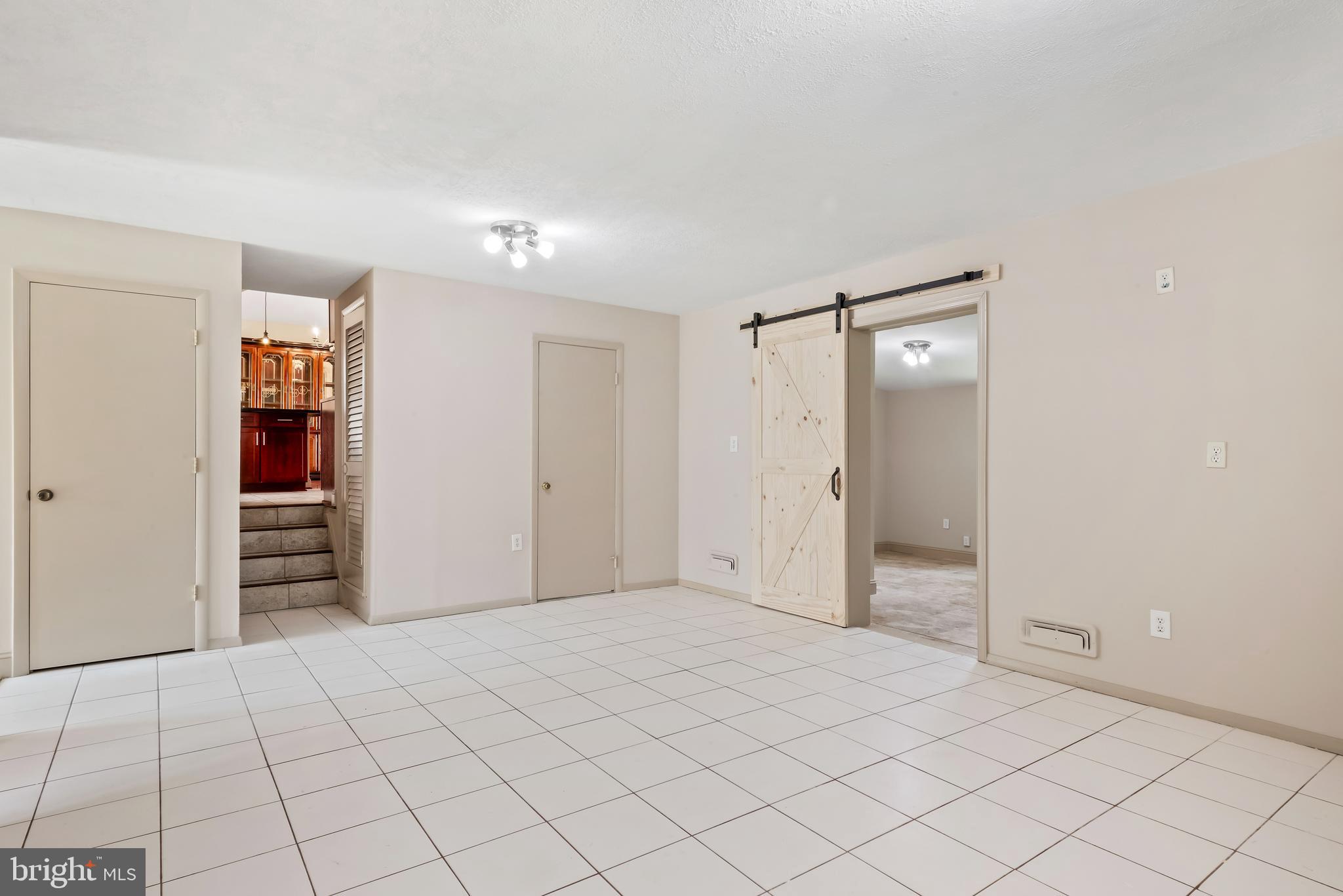 CROMWELL VALLEY - Residential