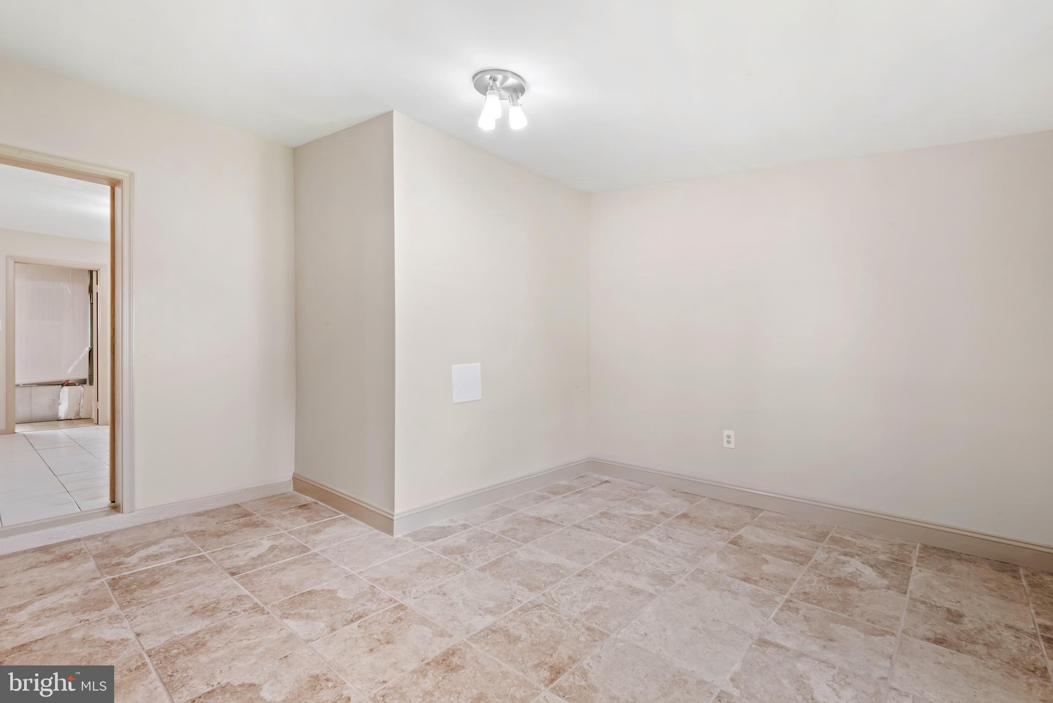 CROMWELL VALLEY - Residential