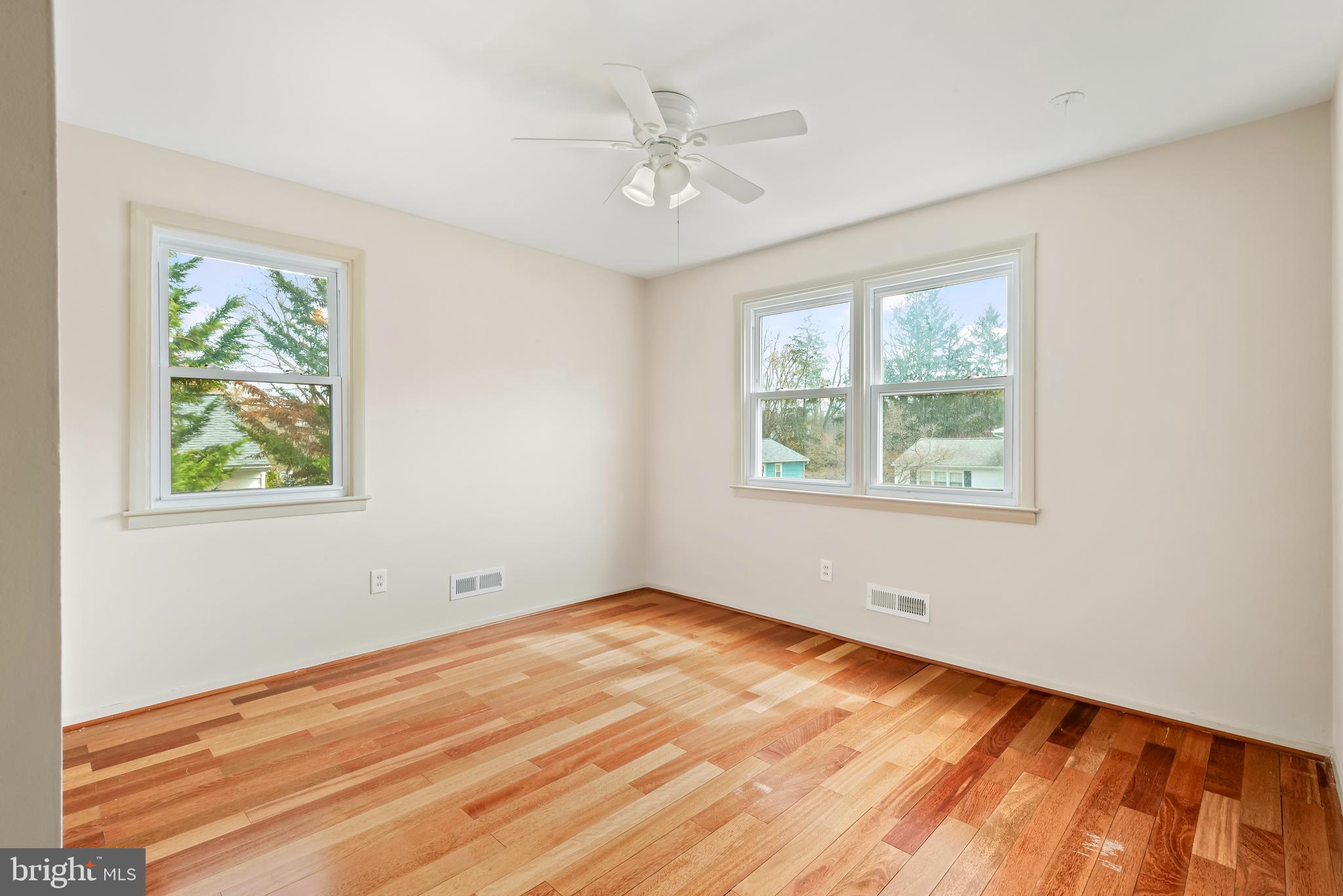 CROMWELL VALLEY - Residential