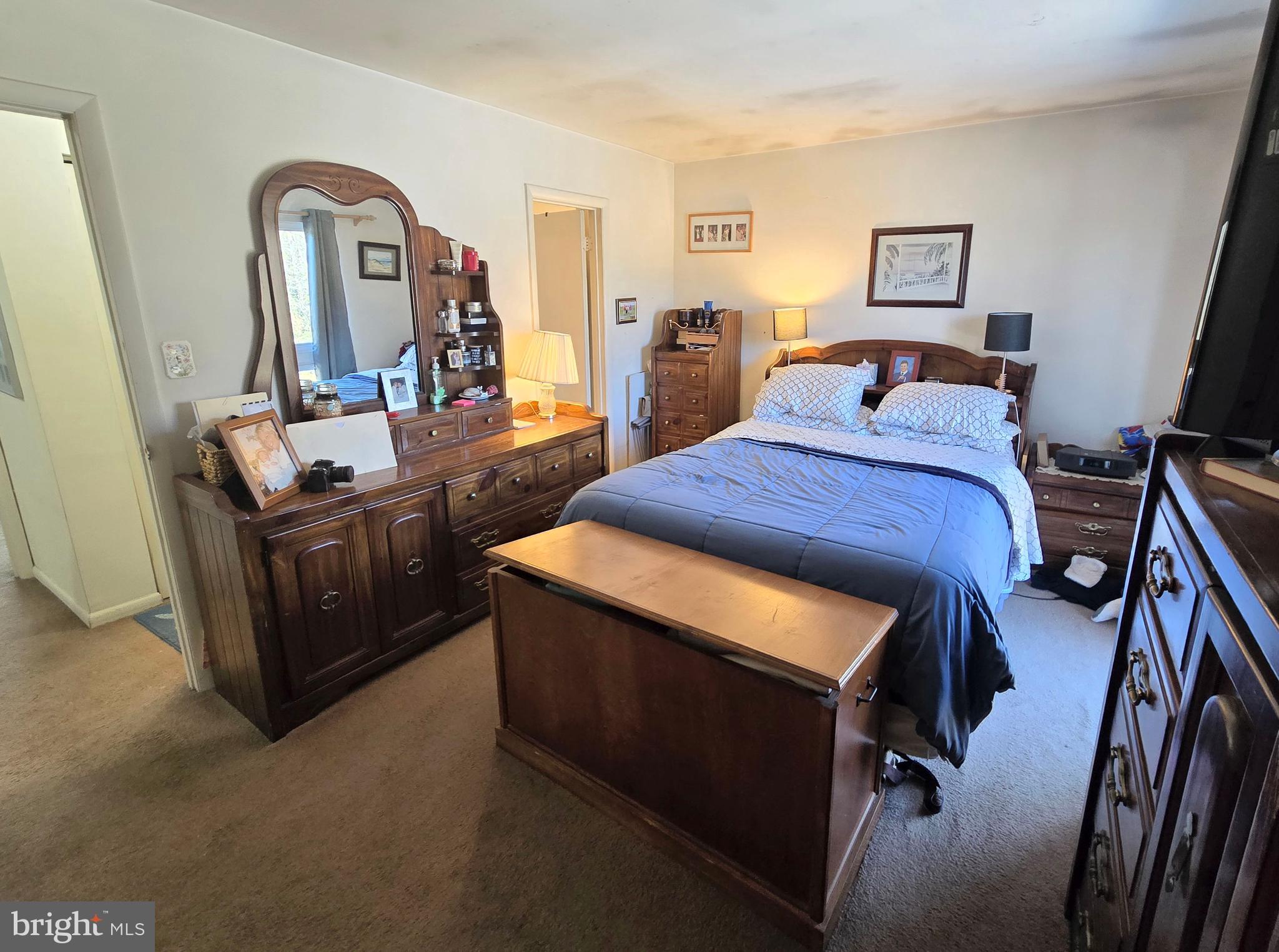 SALTAIRE AT ANNAPOLIS CONDOS - Residential