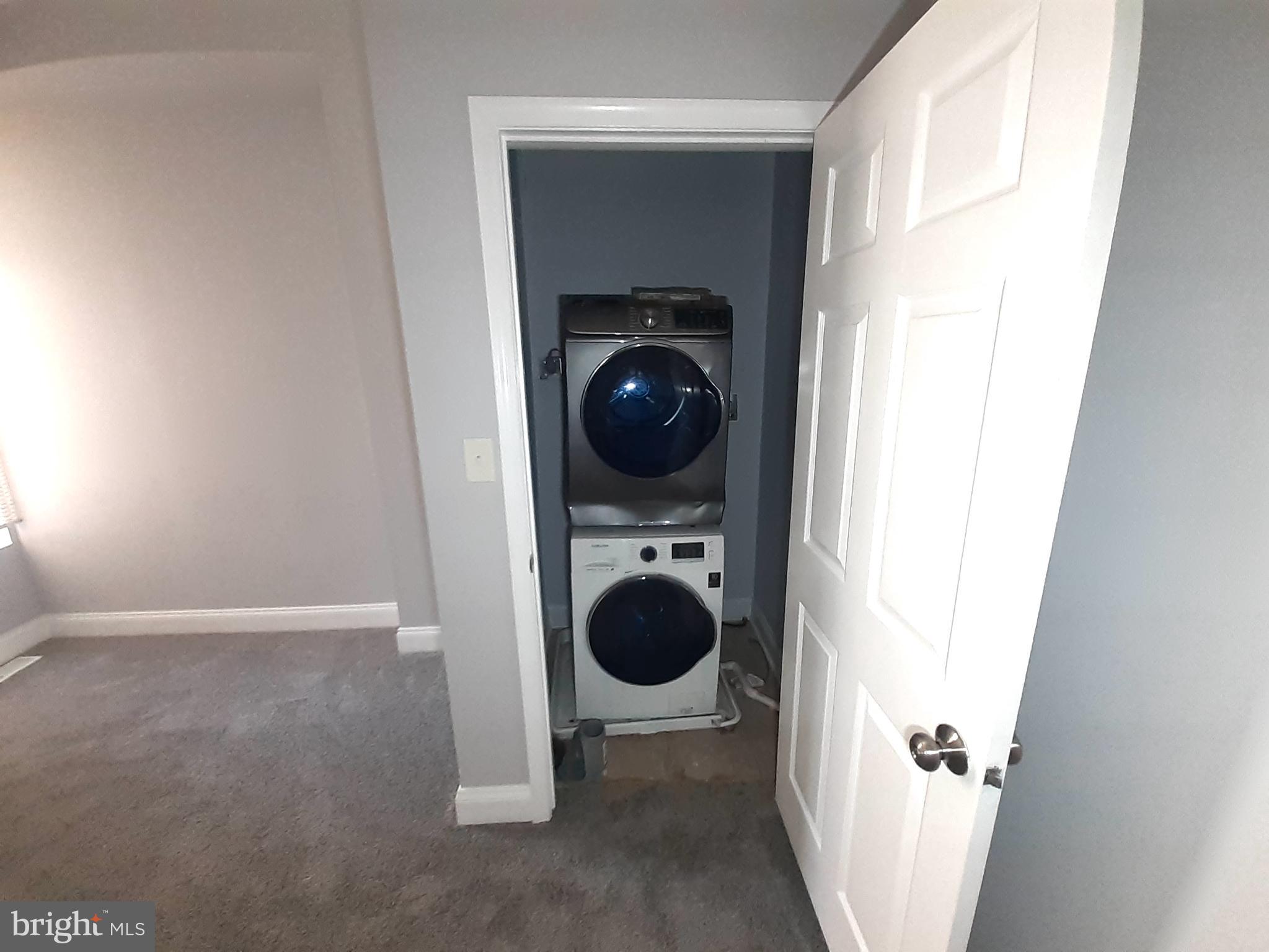 EAST BALTIMORE MIDWAY - Residential