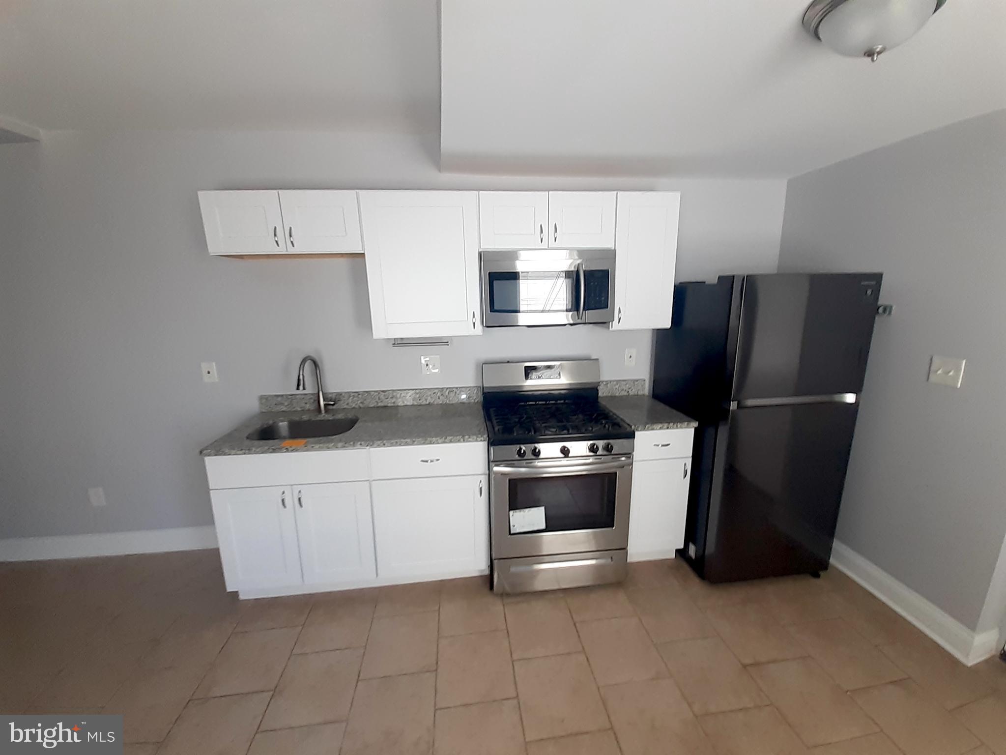 EAST BALTIMORE MIDWAY - Residential