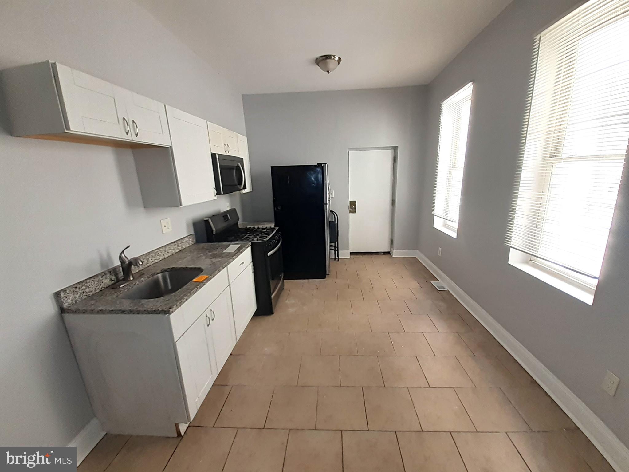 EAST BALTIMORE MIDWAY - Residential