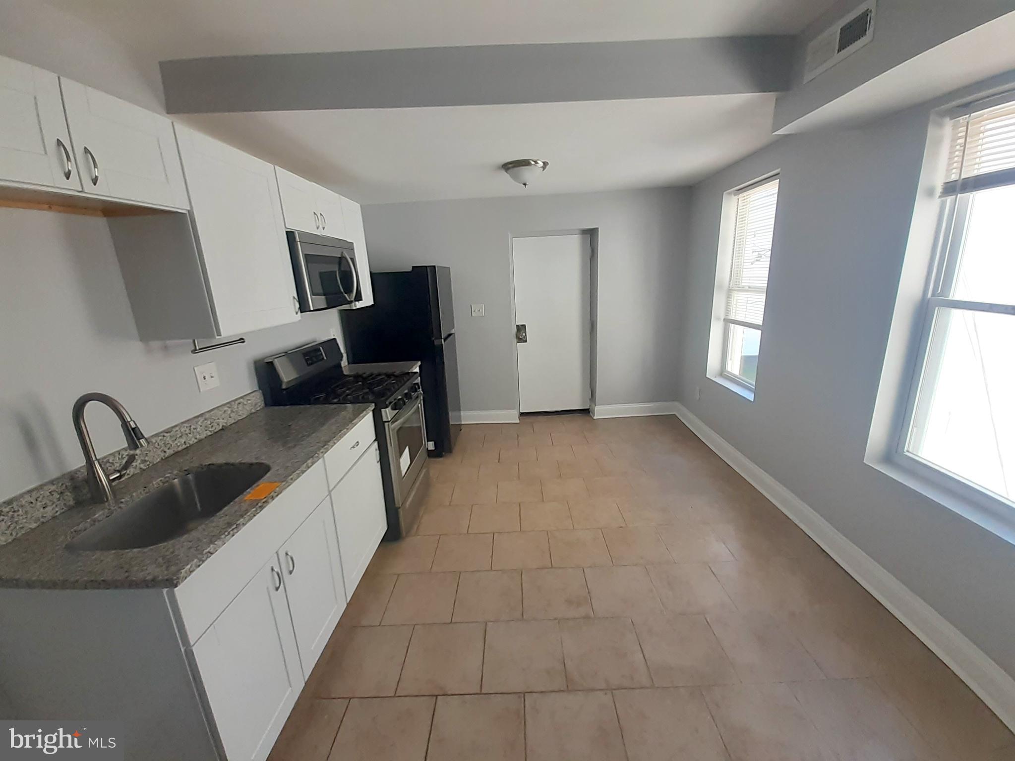 EAST BALTIMORE MIDWAY - Residential