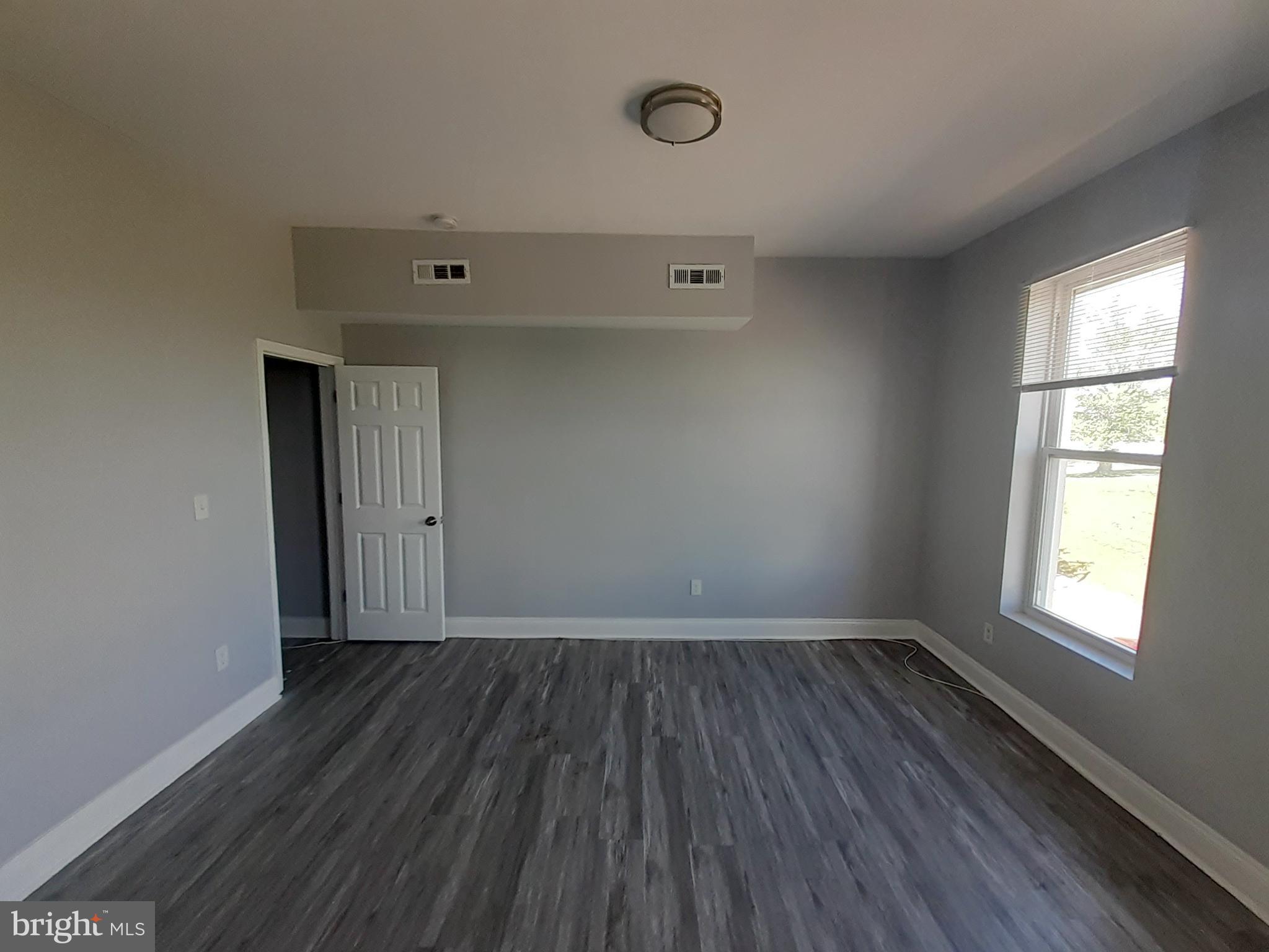 EAST BALTIMORE MIDWAY - Residential