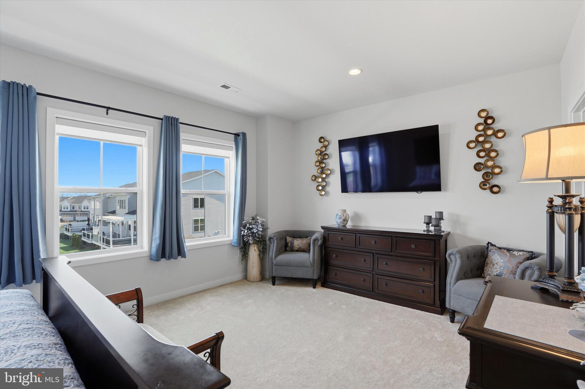 REGENCY AT WATERSIDE - Residential