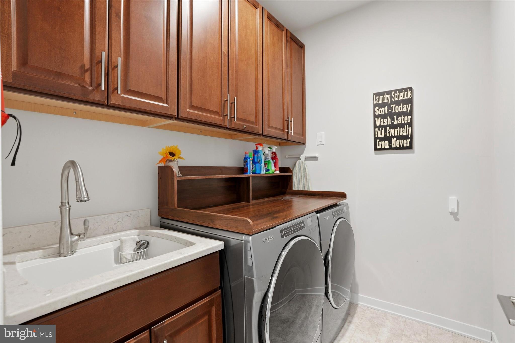 REGENCY AT WATERSIDE - Residential