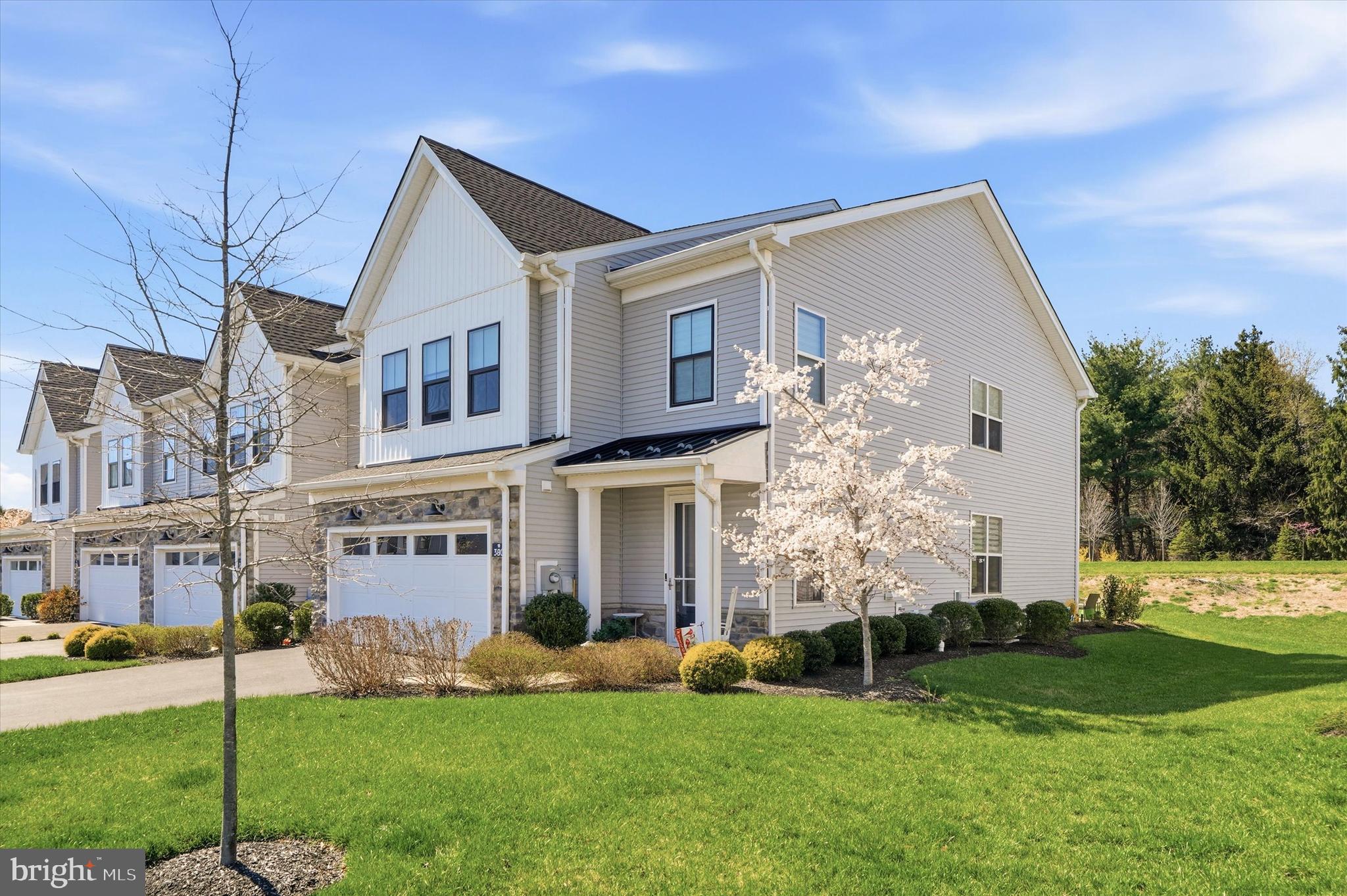 REGENCY AT WATERSIDE - Residential