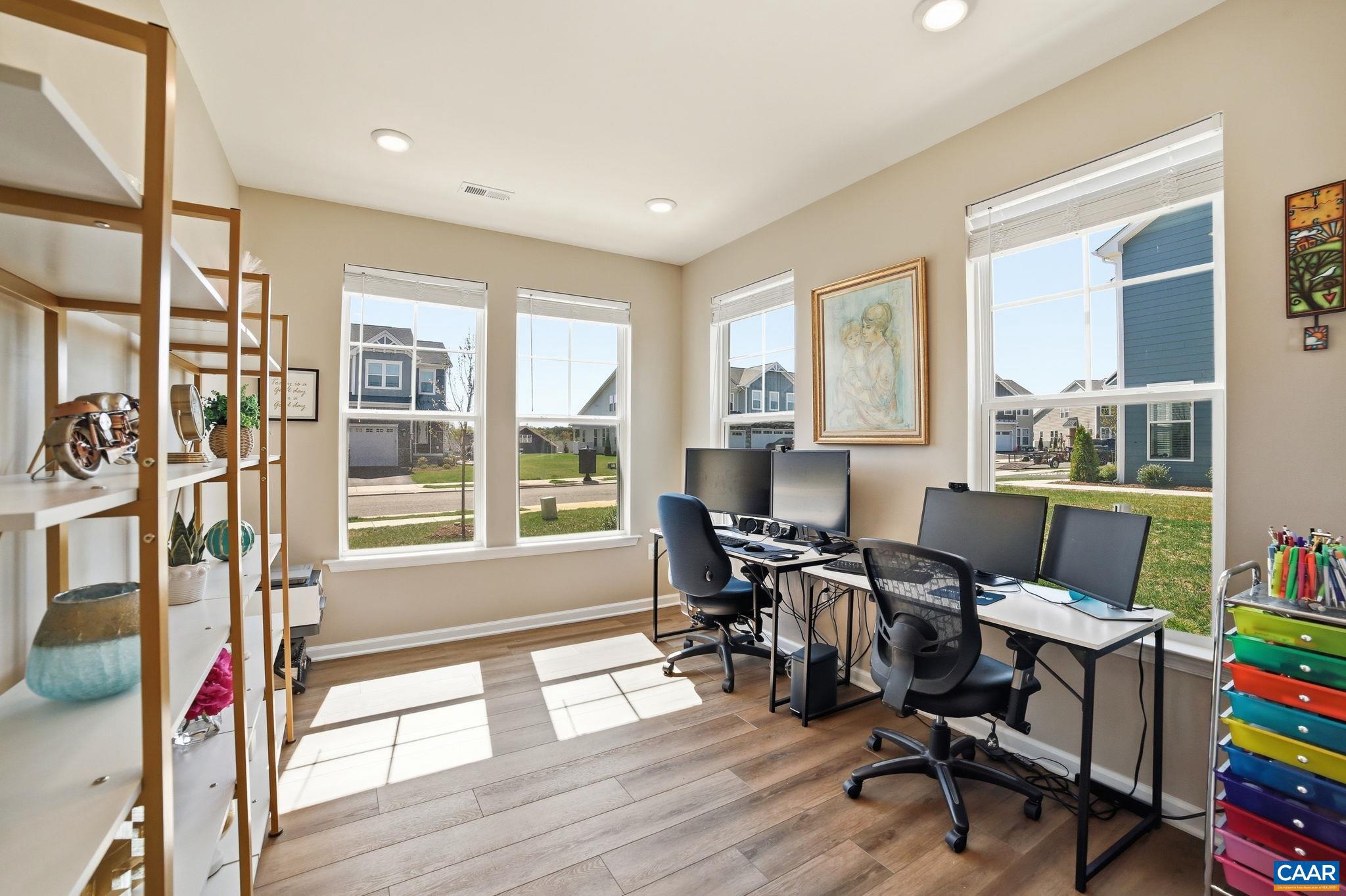 SPRING CREEK - Residential
