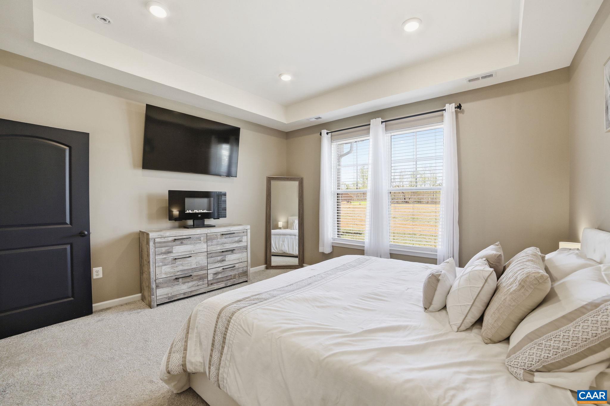 SPRING CREEK - Residential
