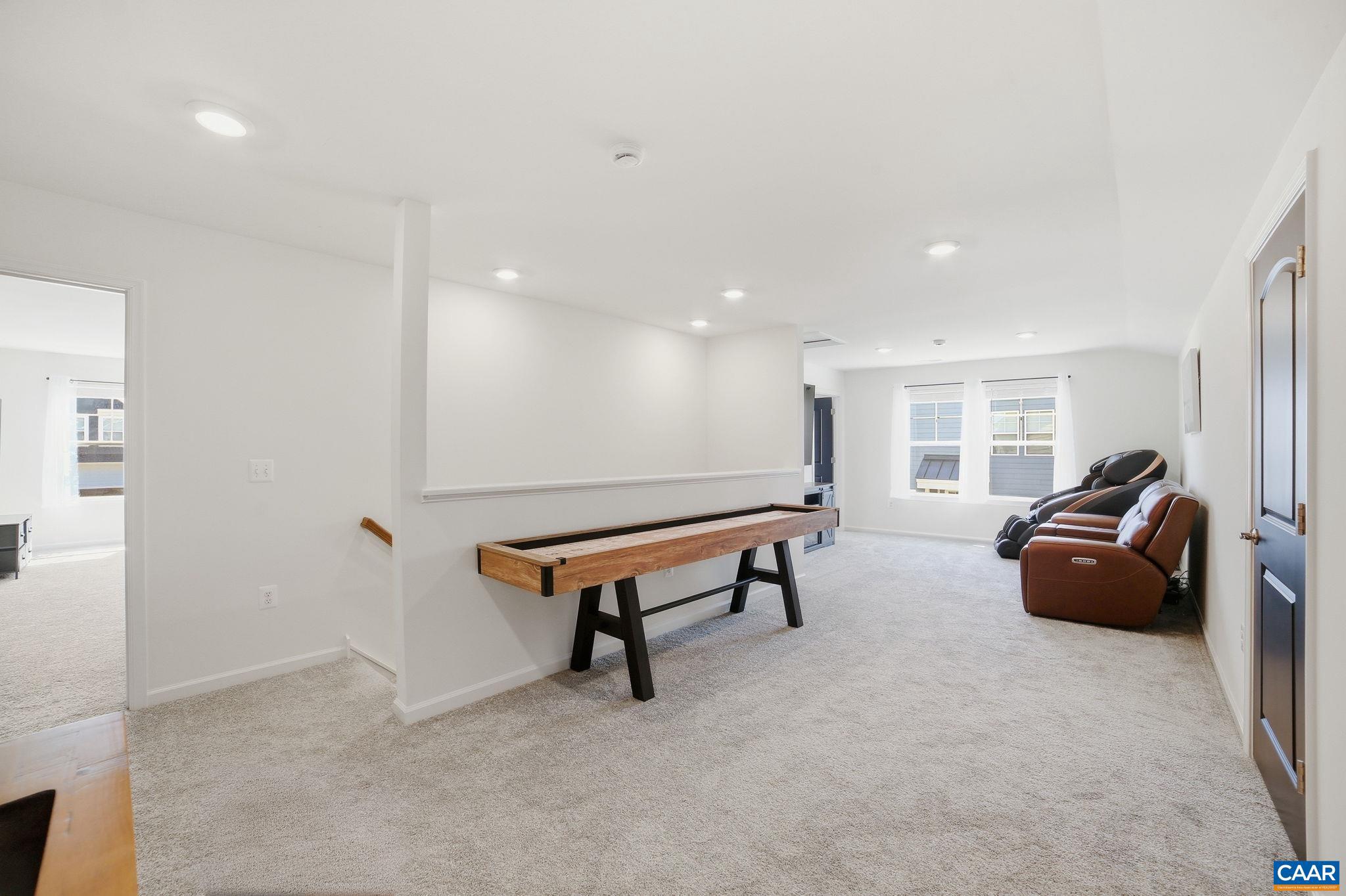 SPRING CREEK - Residential