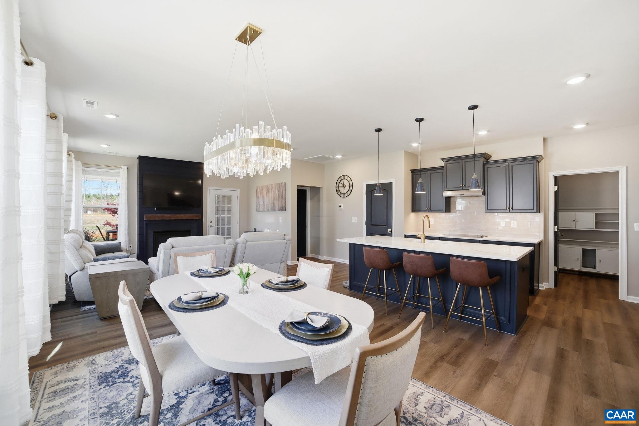SPRING CREEK - Residential
