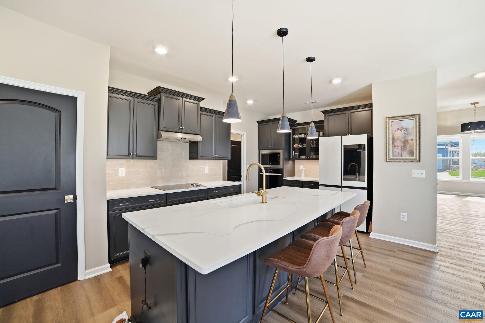 SPRING CREEK - Residential