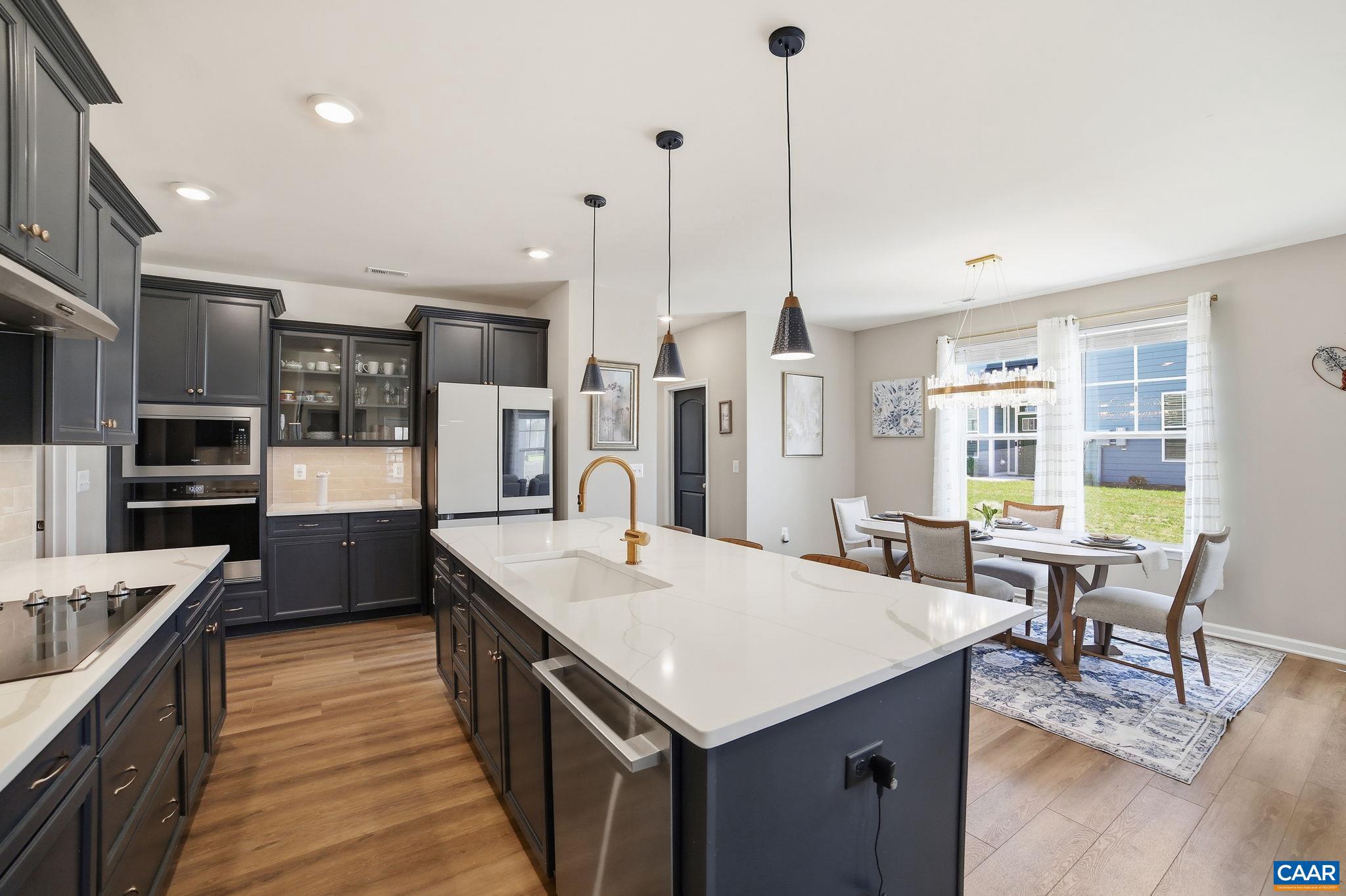 SPRING CREEK - Residential