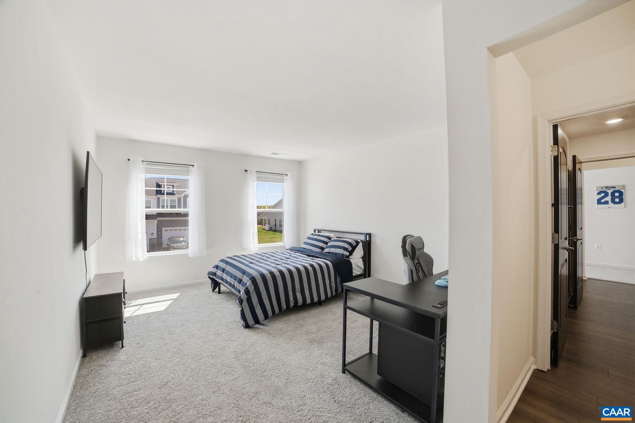 SPRING CREEK - Residential