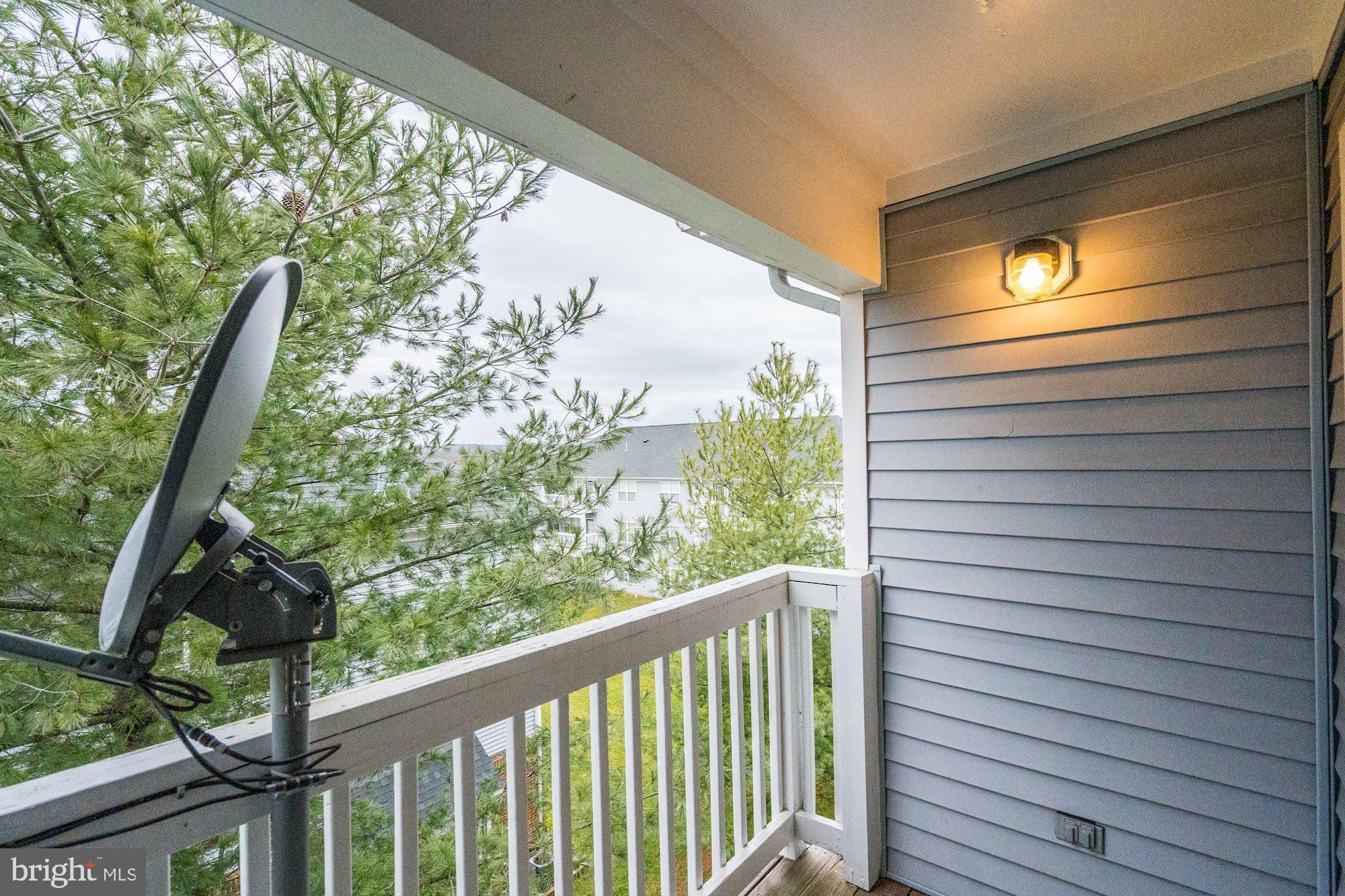 LEESBURG GATEWAY II - Residential Lease