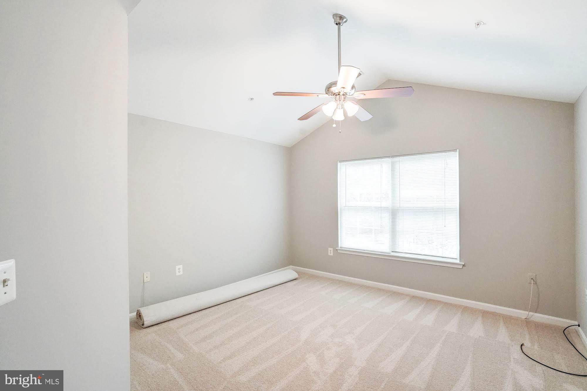 LEESBURG GATEWAY II - Residential Lease