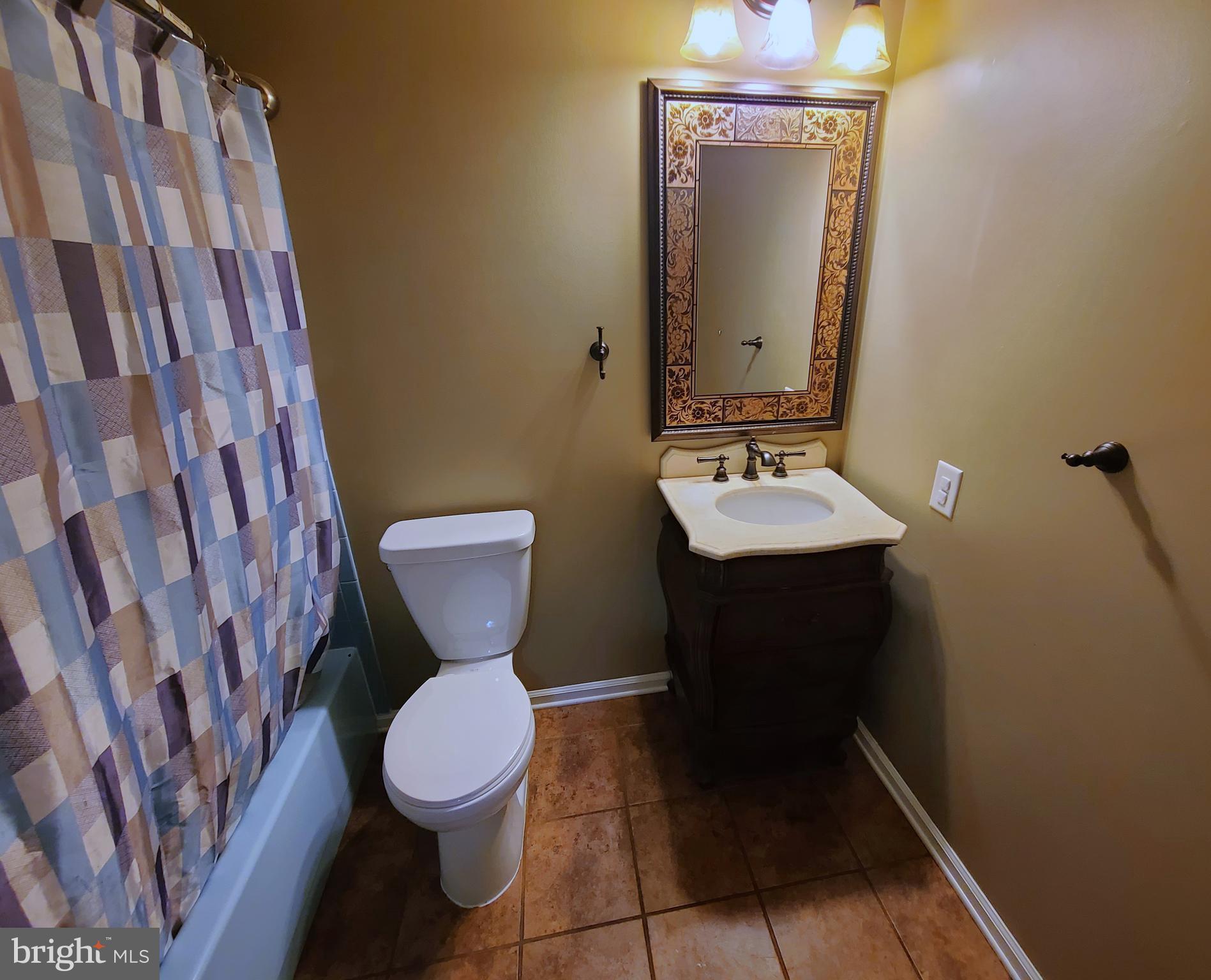 CONCORD ESTATES - Residential Lease