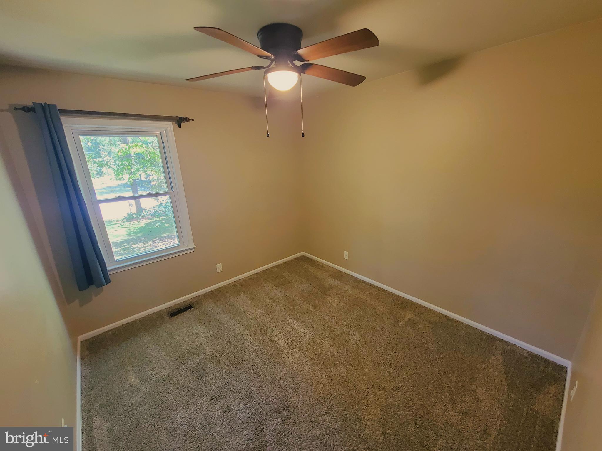 CONCORD ESTATES - Residential Lease