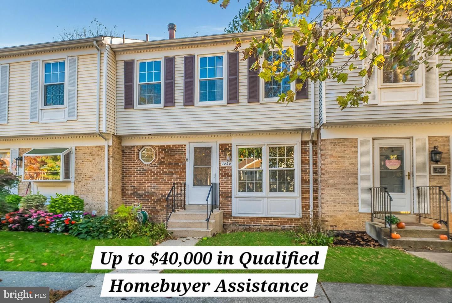 WOODLAND HILLS - Residential