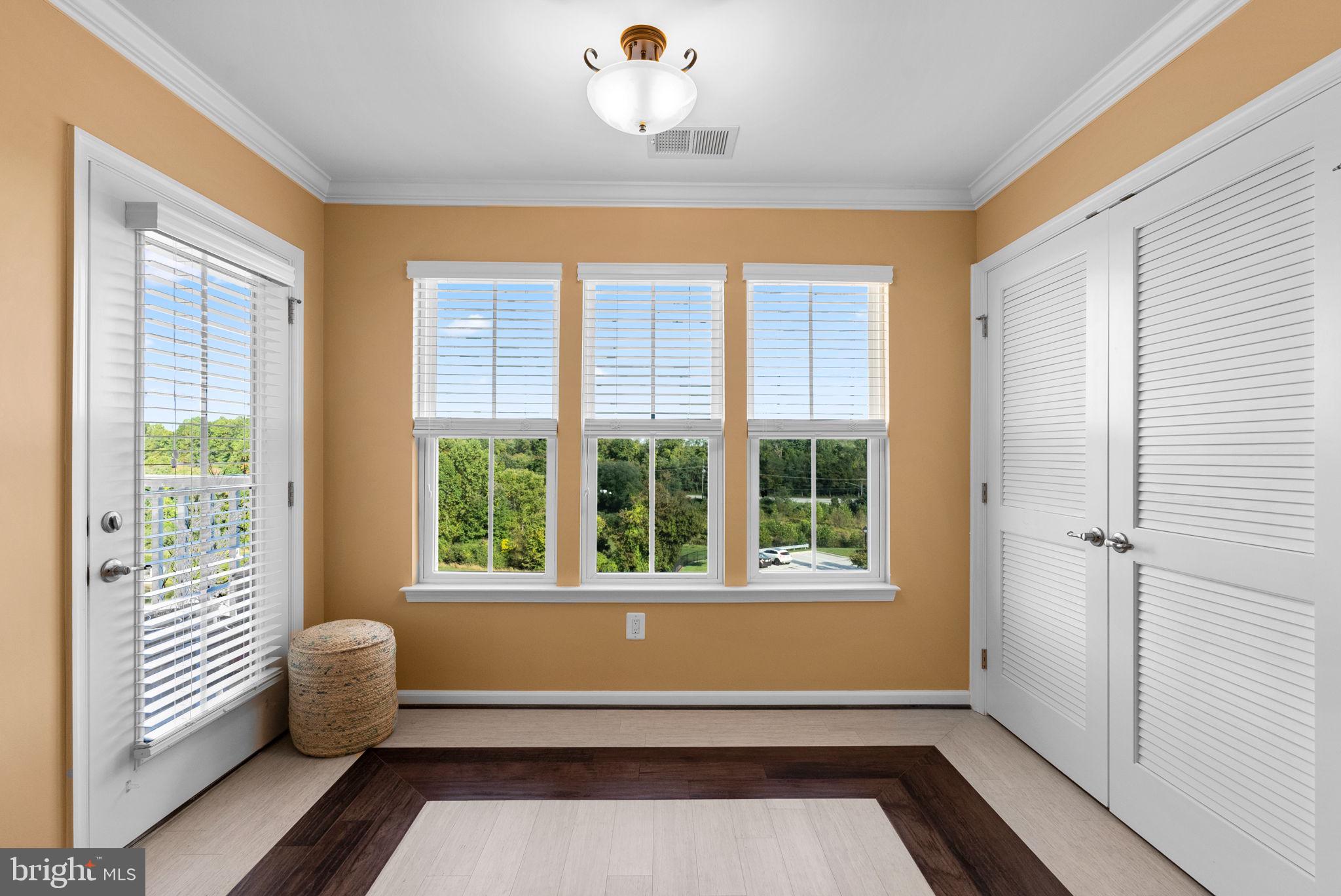 WAVERLY WOODS WEST - Residential