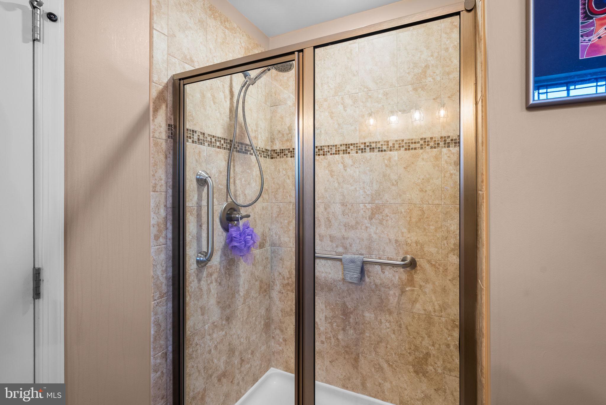 WAVERLY WOODS WEST - Residential