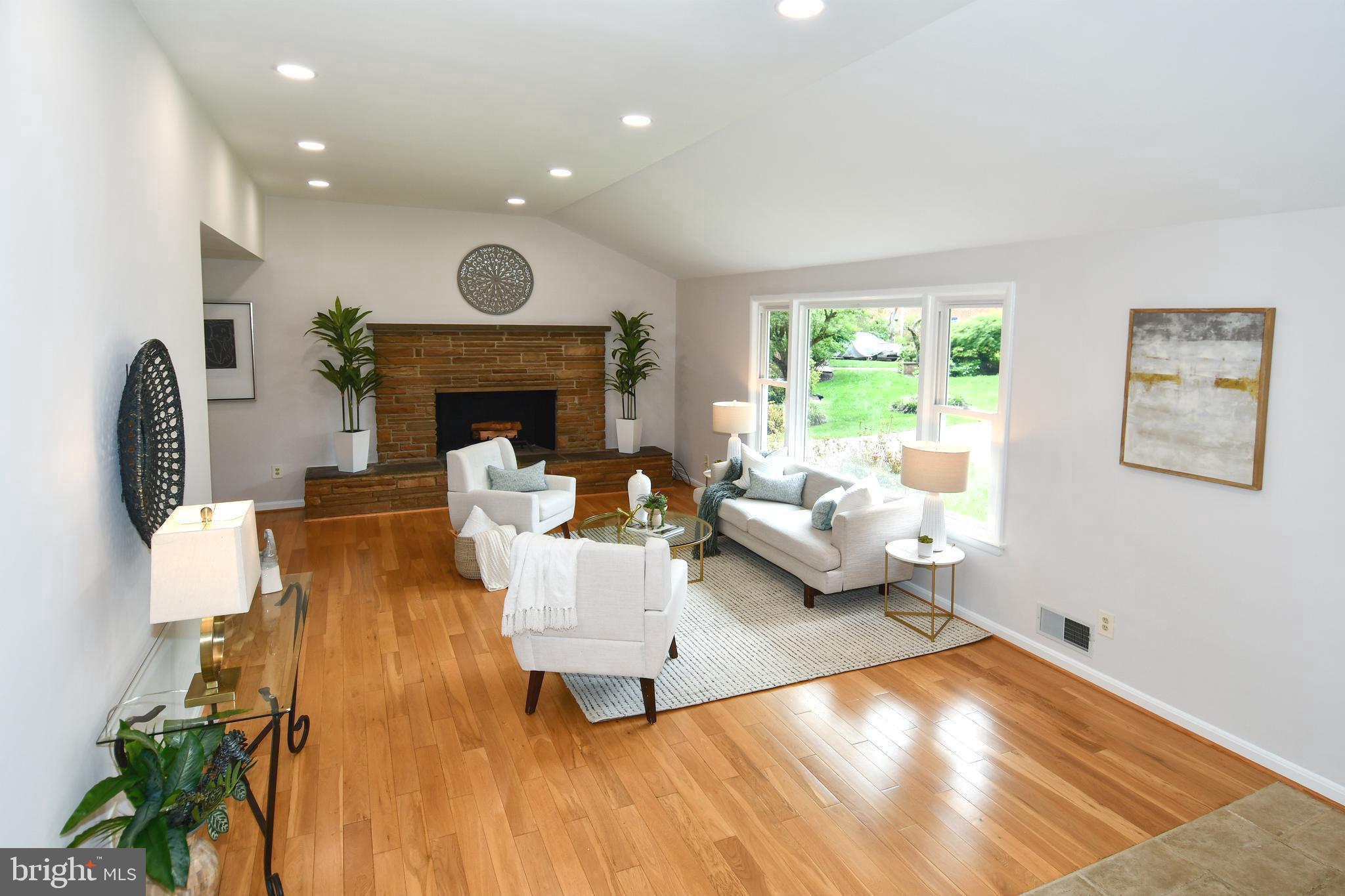 KENWOOD PARK - Residential