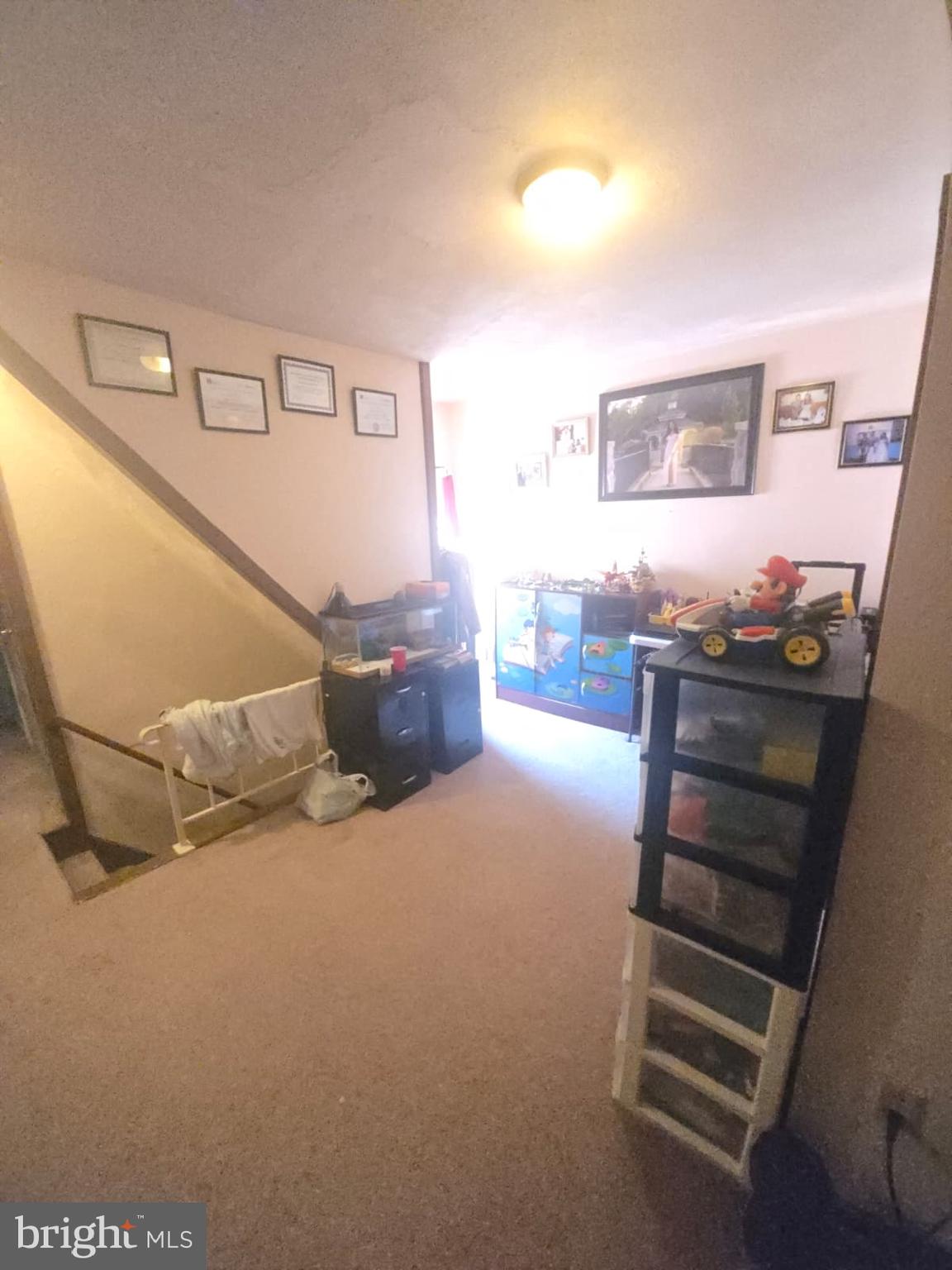 NORTHEAST READING - Residential