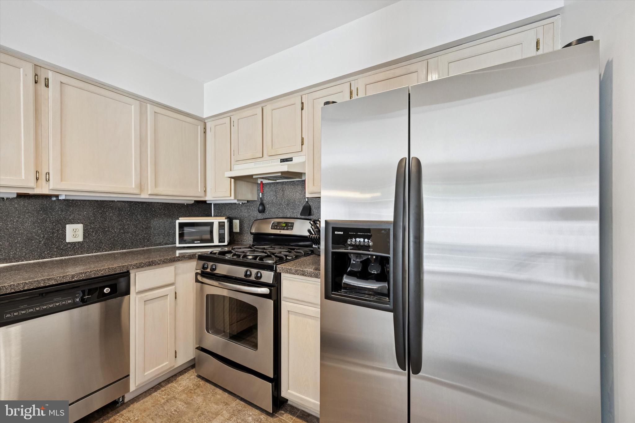 VILLAGE AT GWYNEDD - Residential