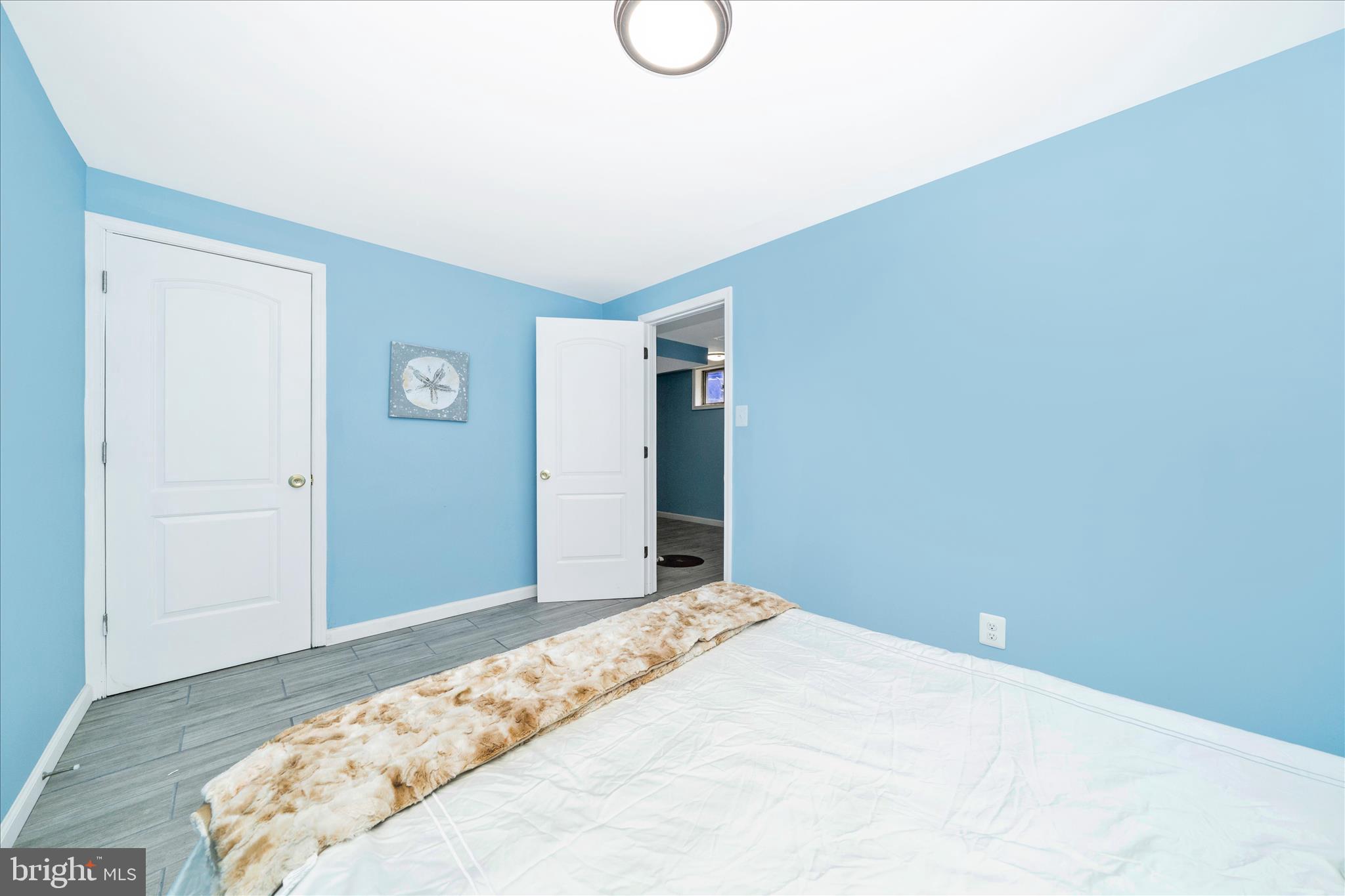 PT WHEATON OUT - Residential