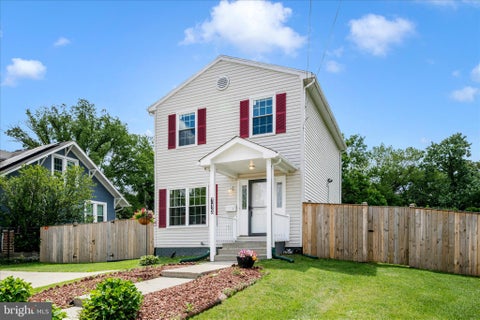 Homes For Sale - 713 Seek Lane<br/> SILVER SPRING, MD 20912