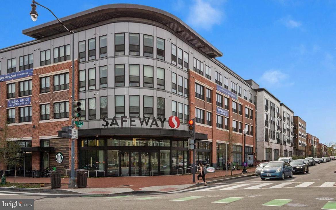 741 KENTUCKY AVENUE SE