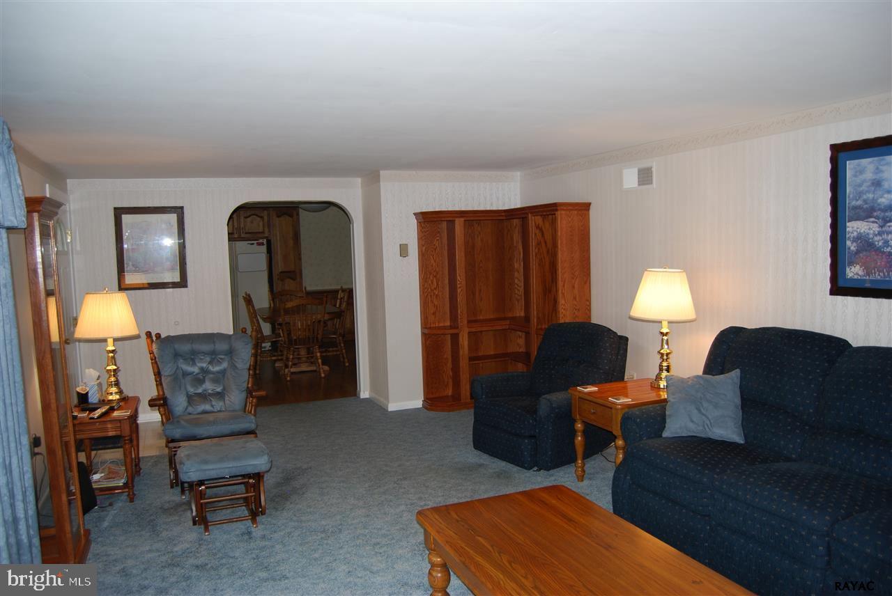 MANHEIM - Residential