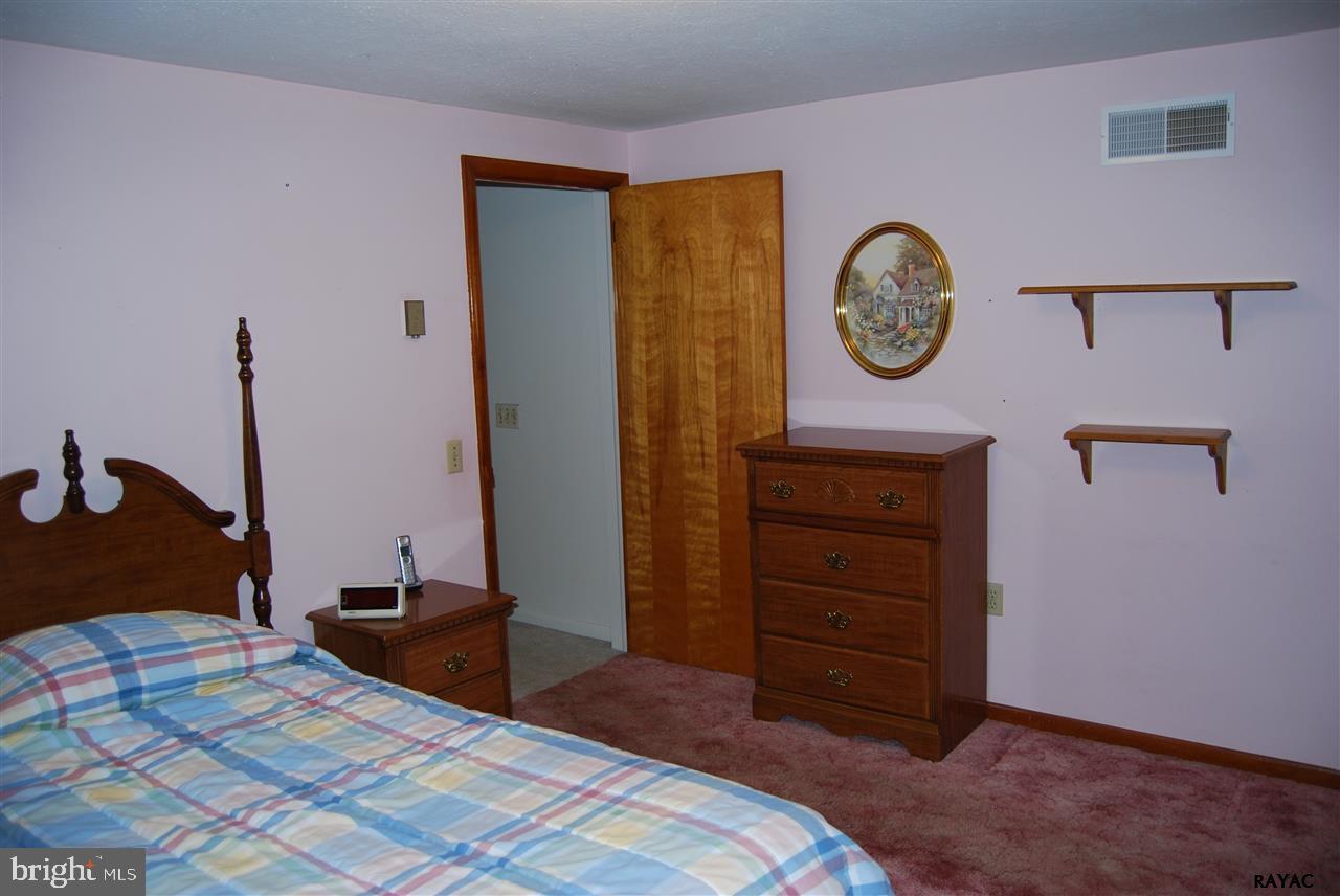 MANHEIM - Residential