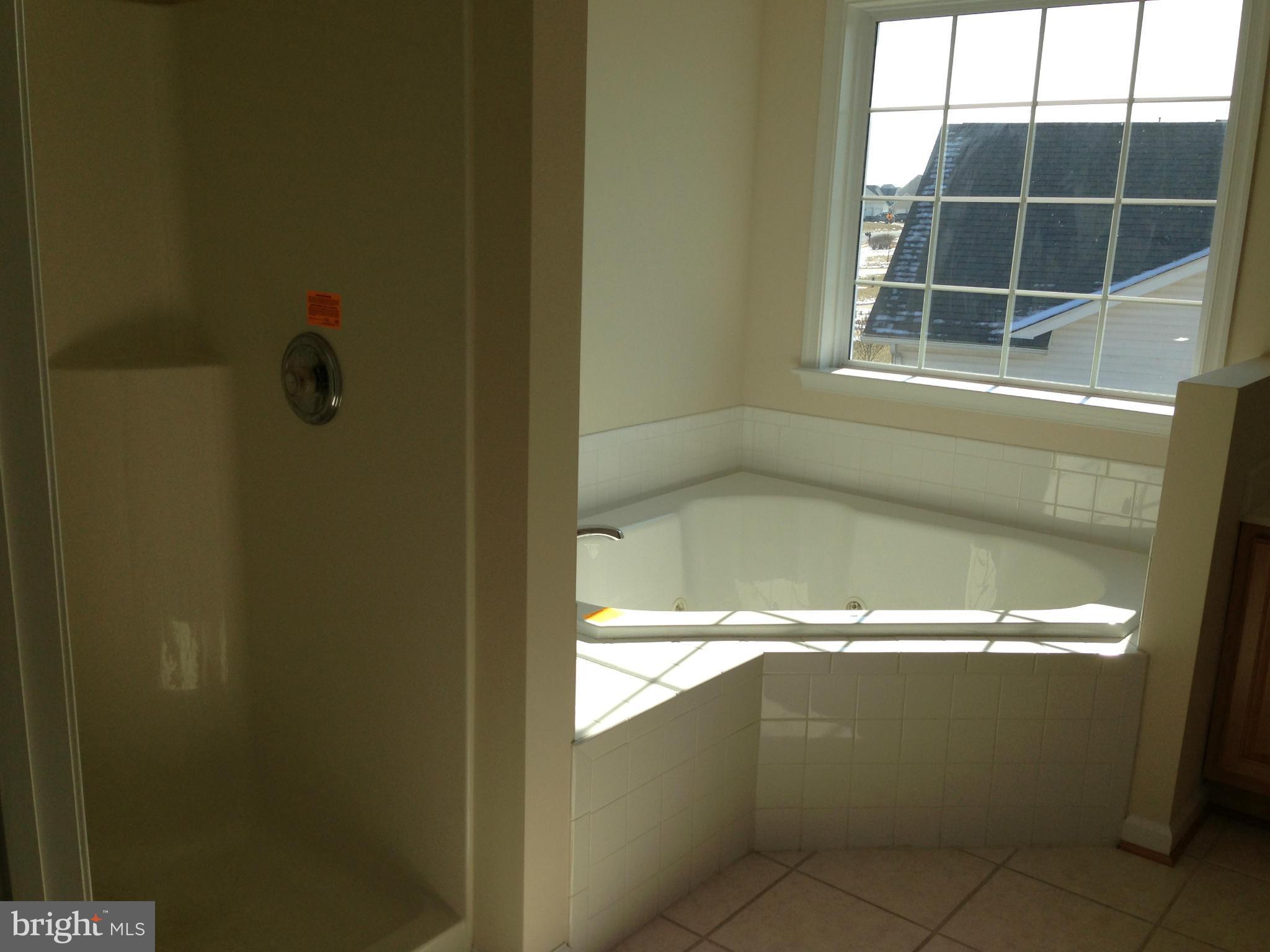 CANTER ESTATES - Residential