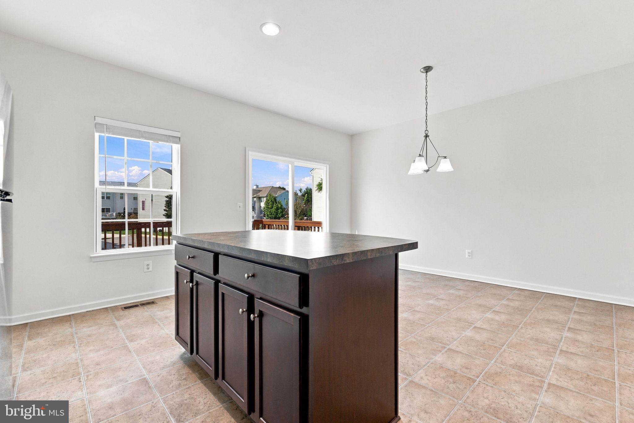 6168 WILLOW PLACE