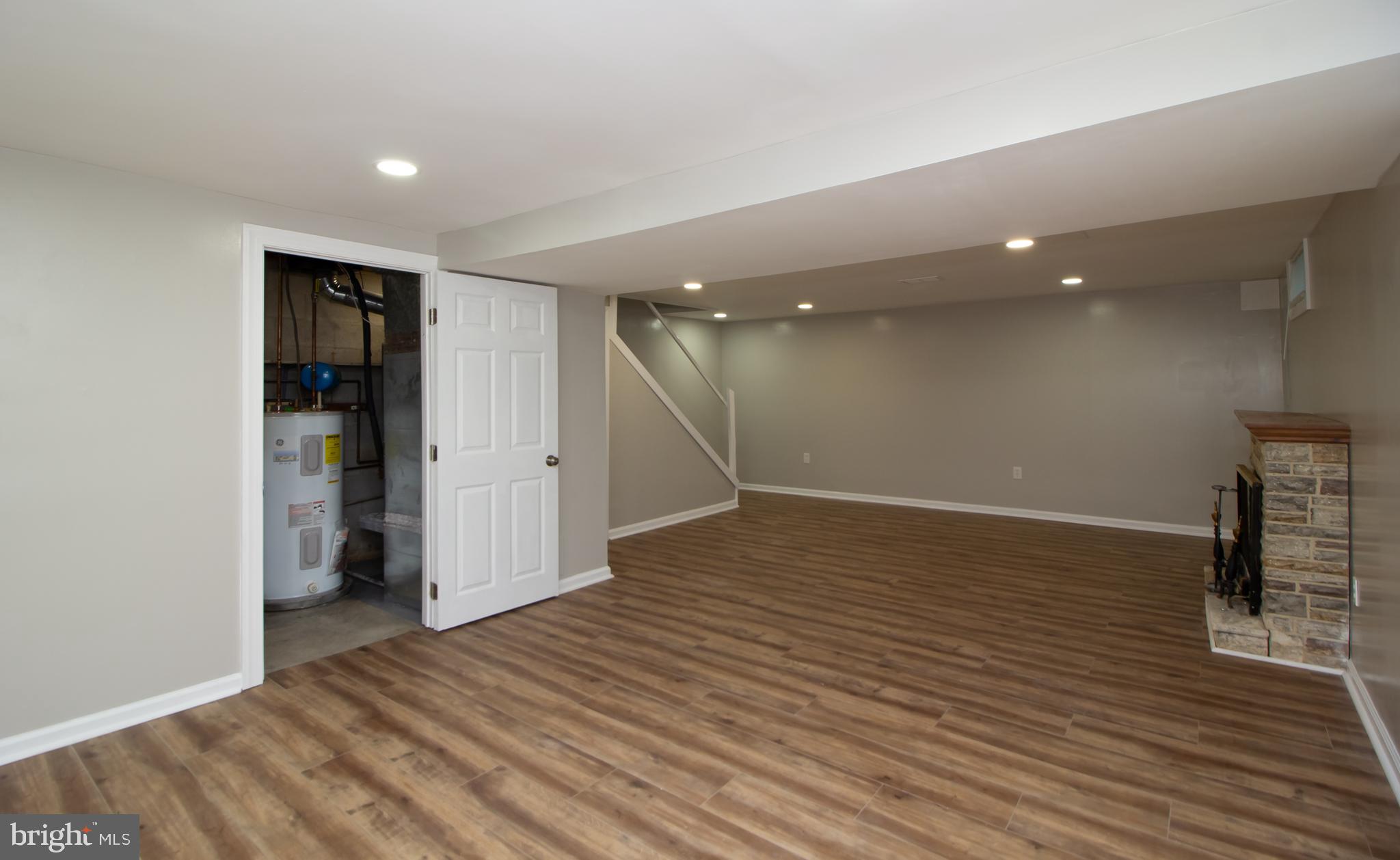 SOUTHGATE - Residential