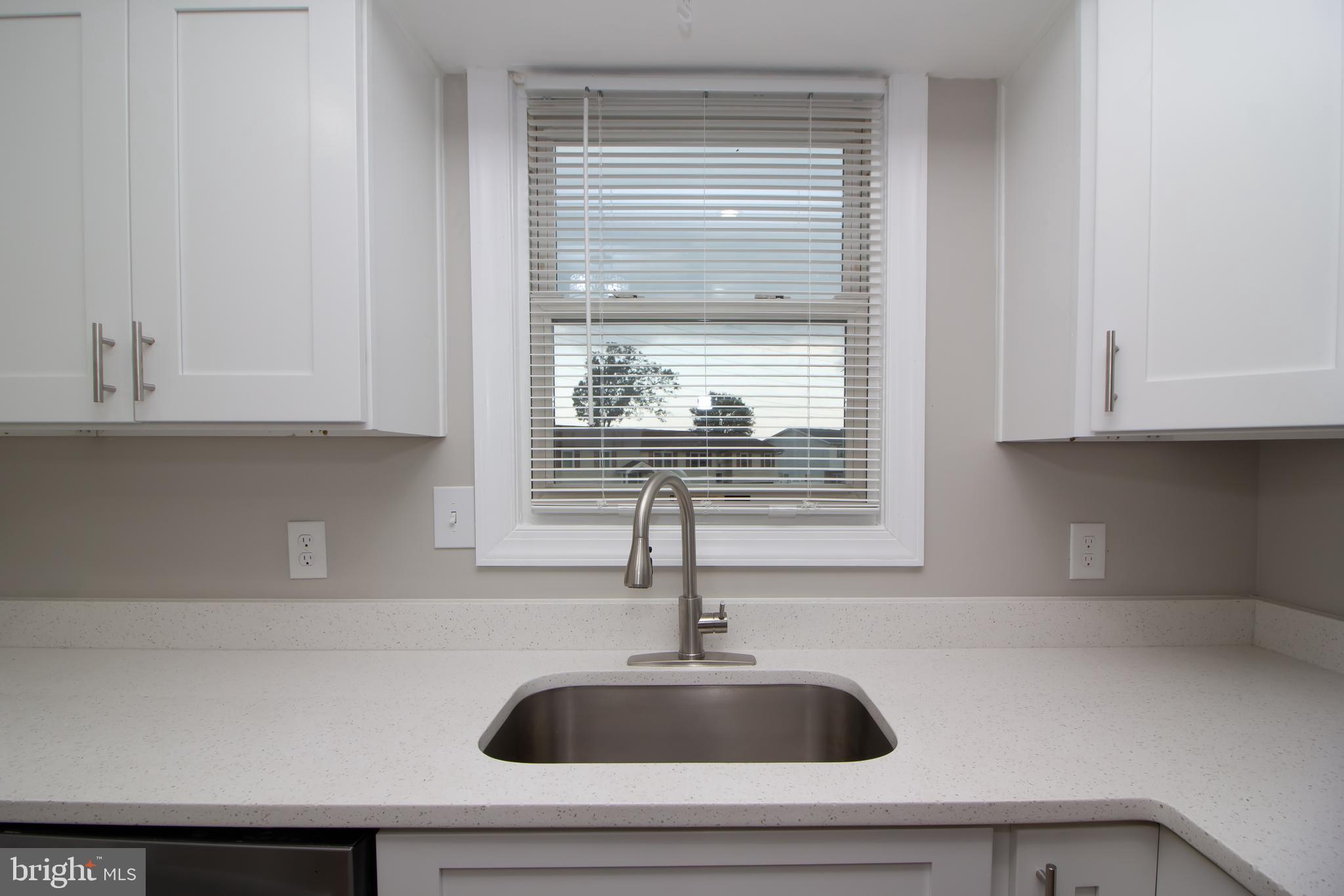 SOUTHGATE - Residential