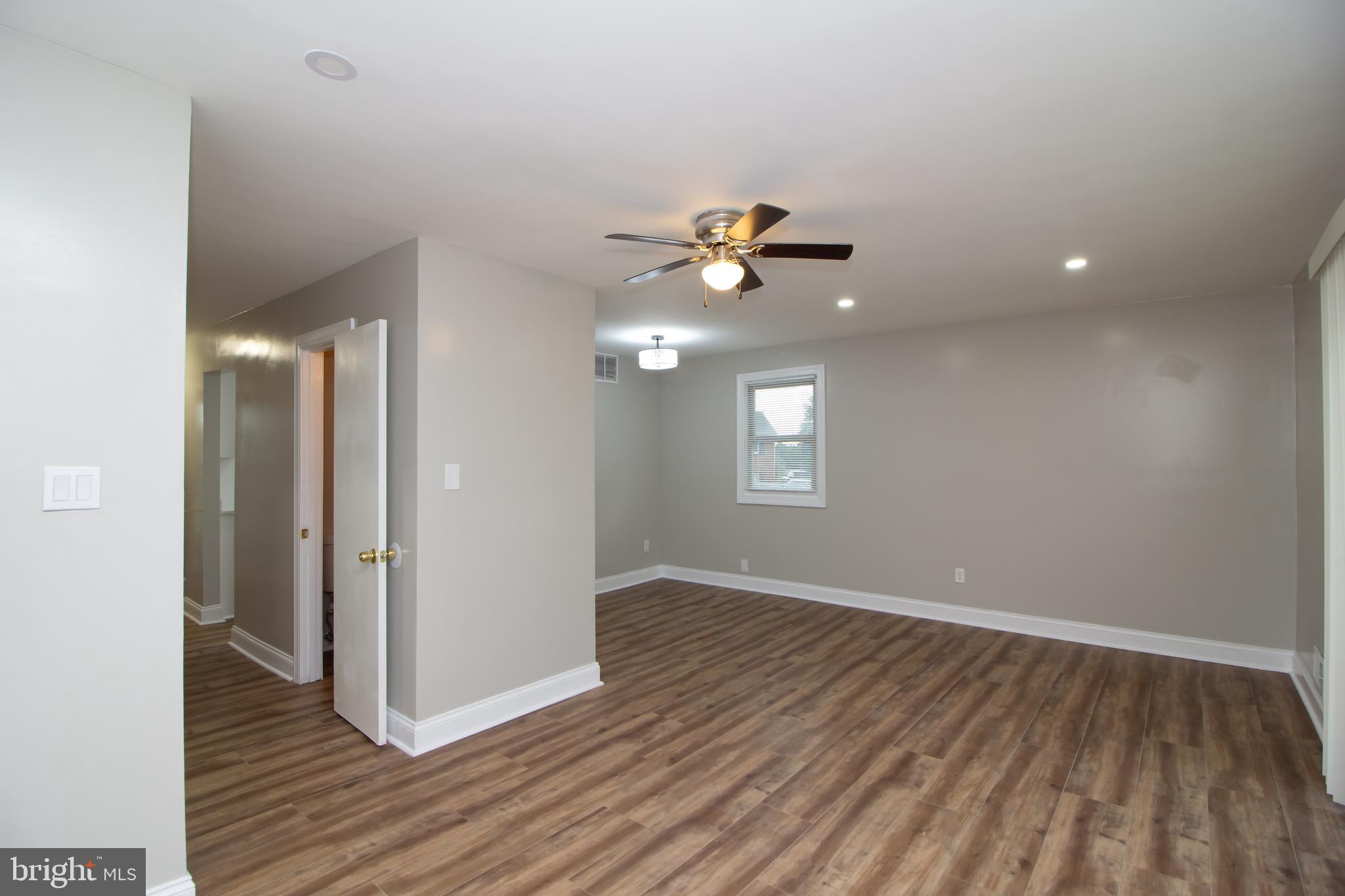 SOUTHGATE - Residential