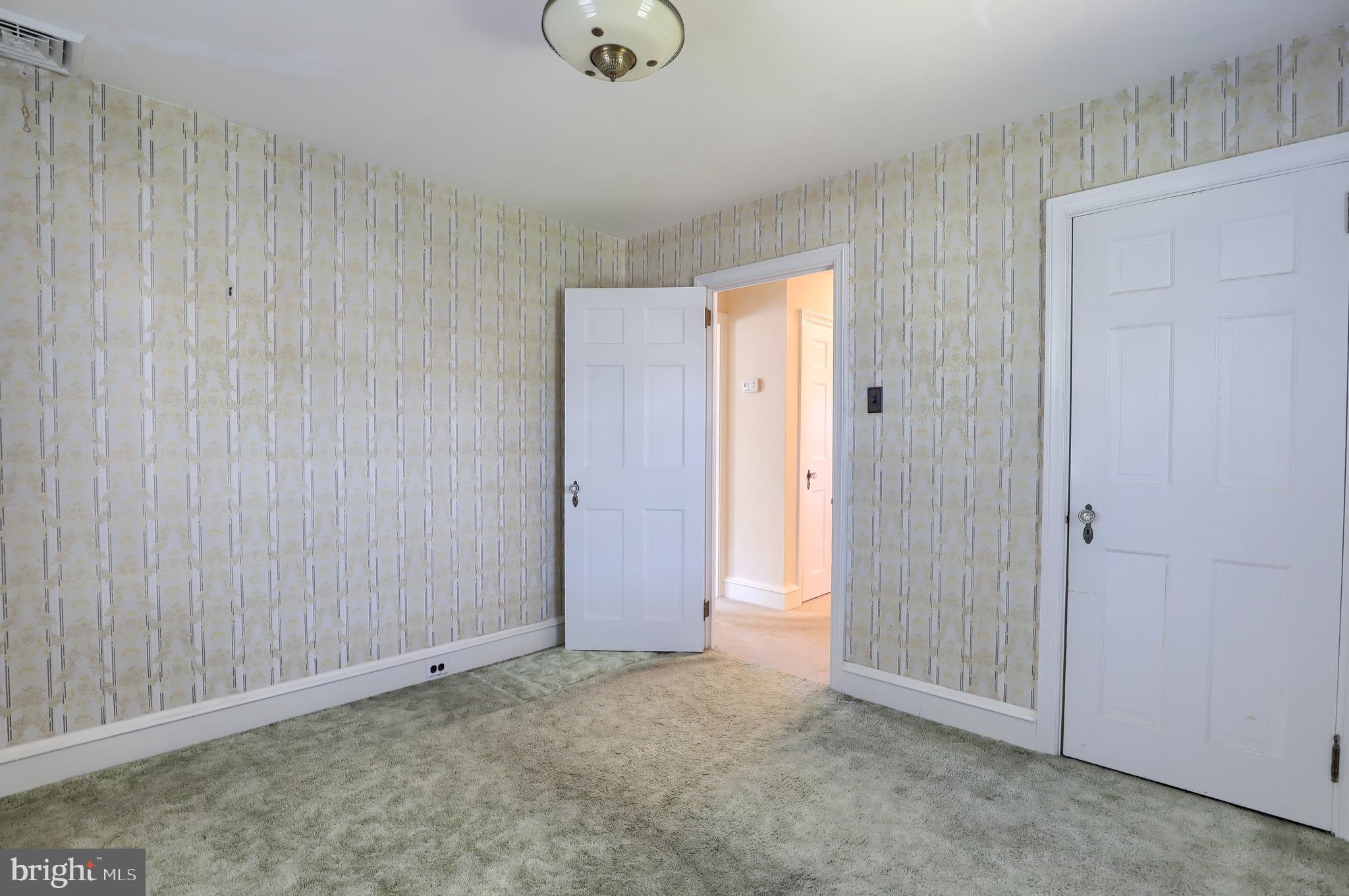 GRANDVIEW HEIGHTS - Residential