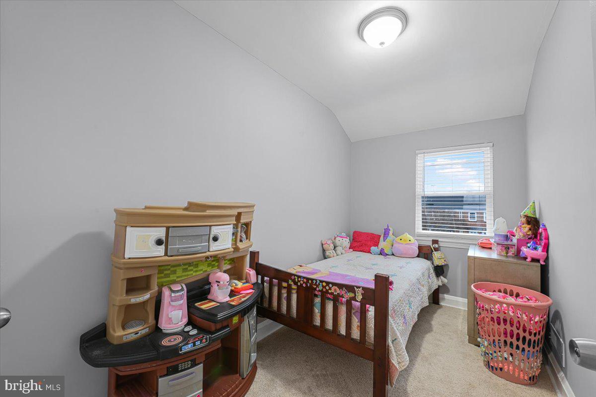 MIDDLESEX - Residential