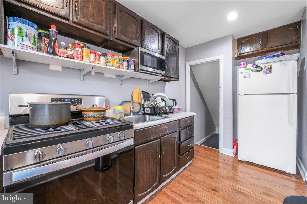 MIDDLESEX - Residential