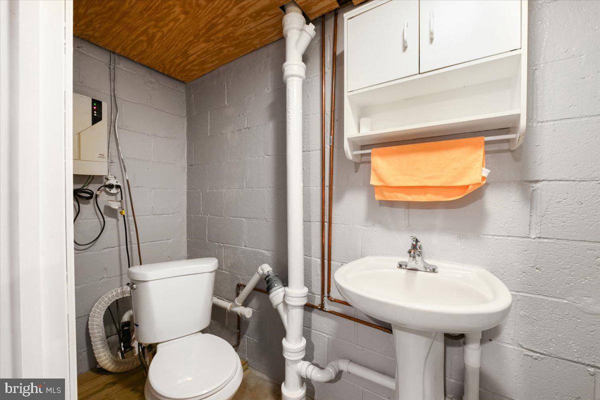 MIDDLESEX - Residential