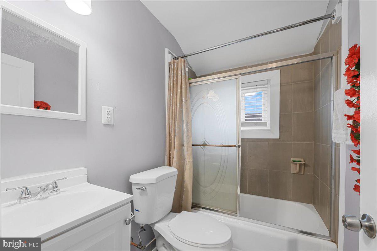 MIDDLESEX - Residential