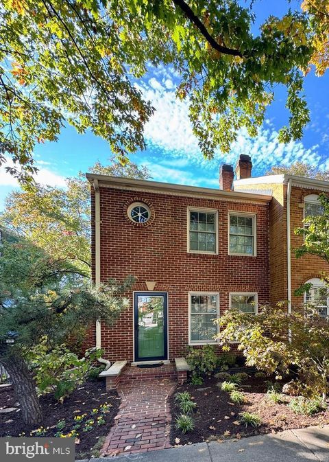 421 S COLUMBUS STREET S 421 ALEXANDRIA VA 22314
